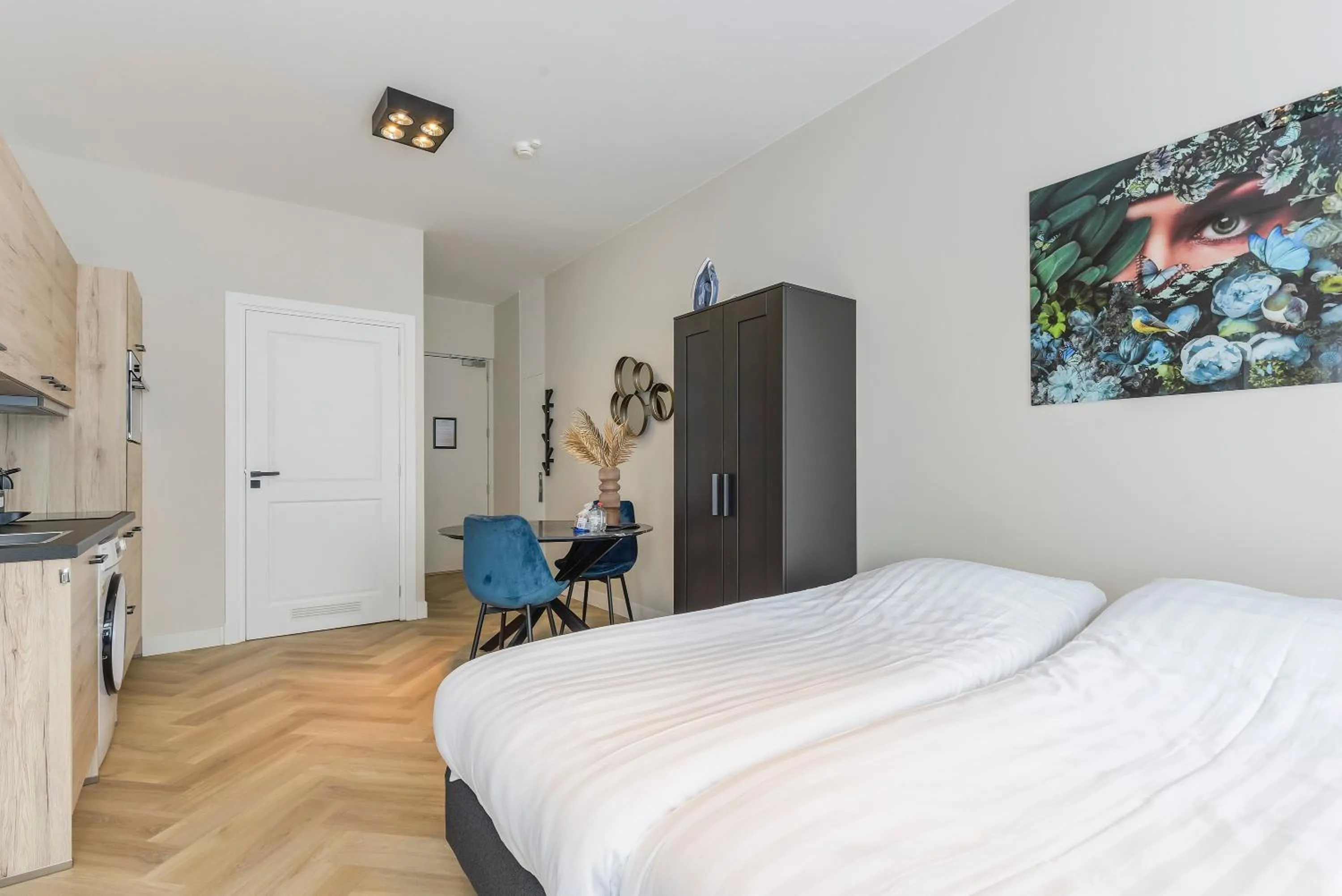 Photo of the whole room, Bed in Novallure Short Stay Apartments
