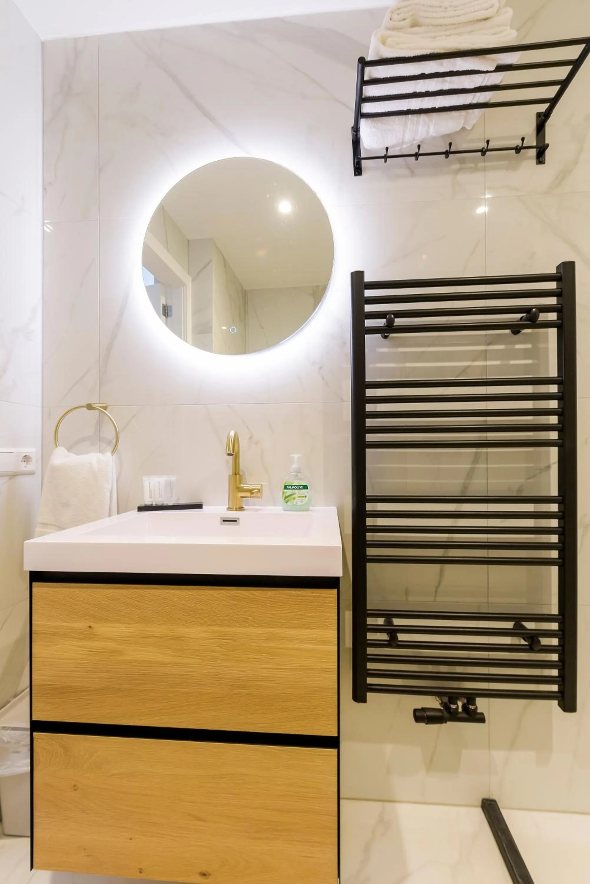 Bathroom in Novallure Short Stay Apartments