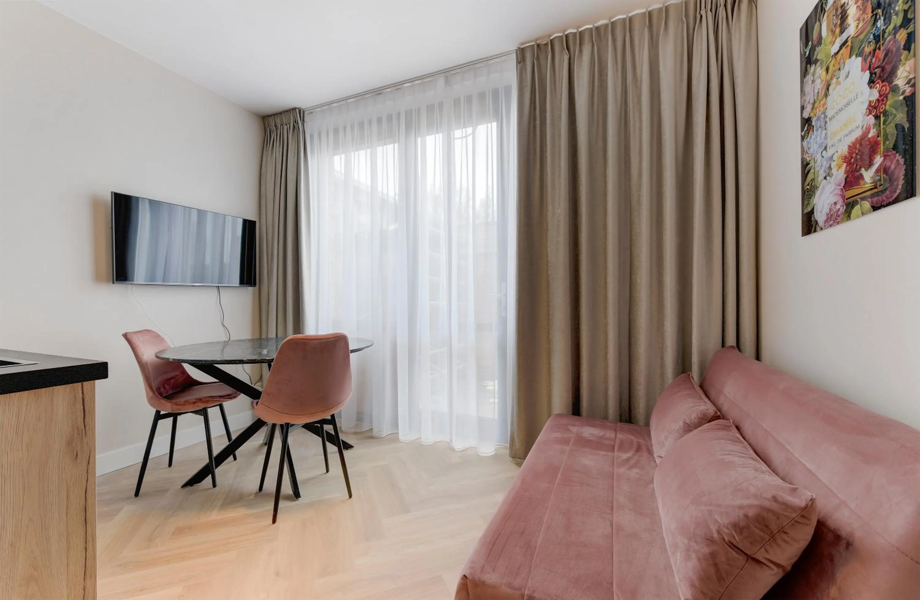 TV and multimedia in Novallure Short Stay Apartments