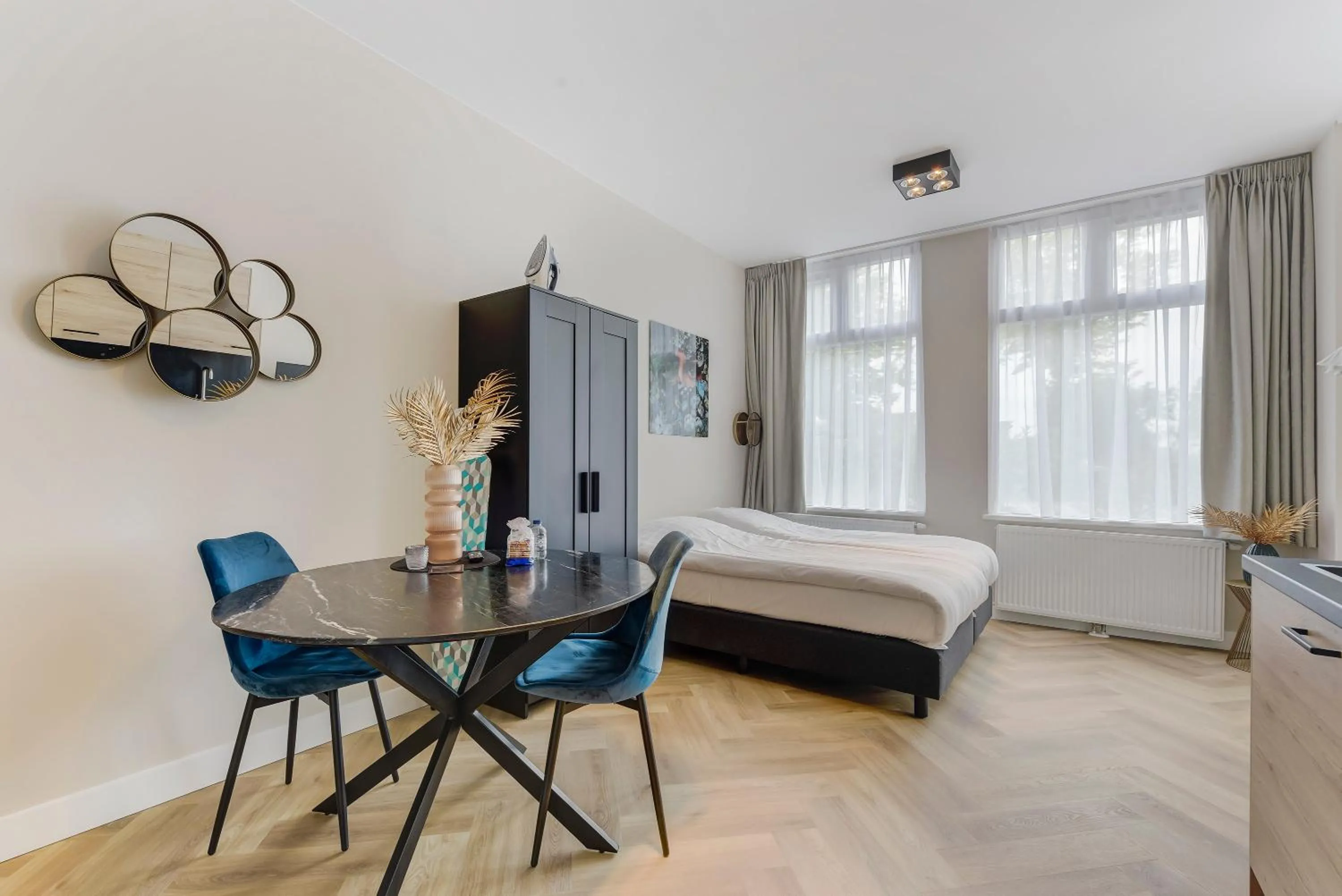 Photo of the whole room, Bed in Novallure Short Stay Apartments