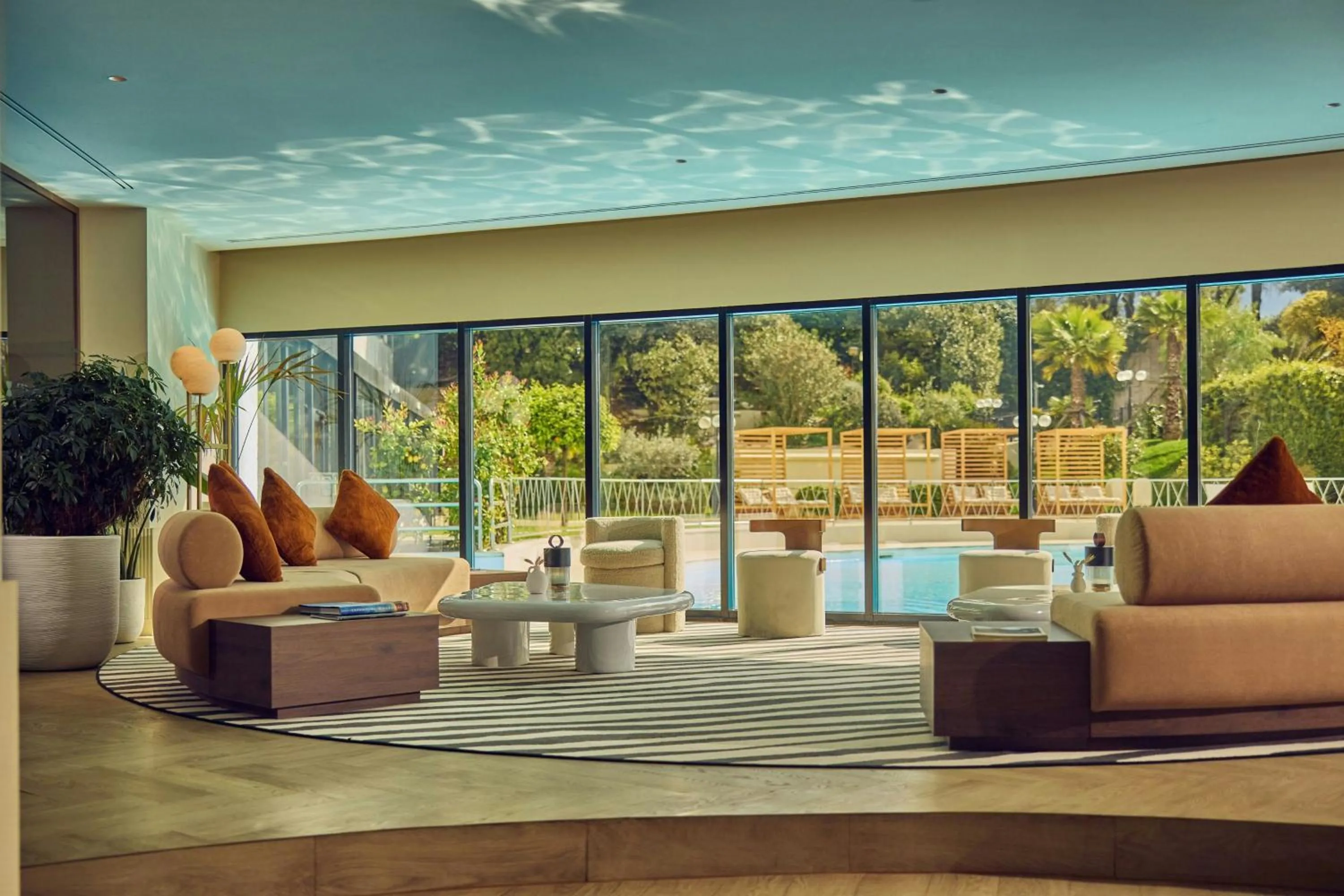 Lounge or bar in Cardo Roma, Autograph Collection