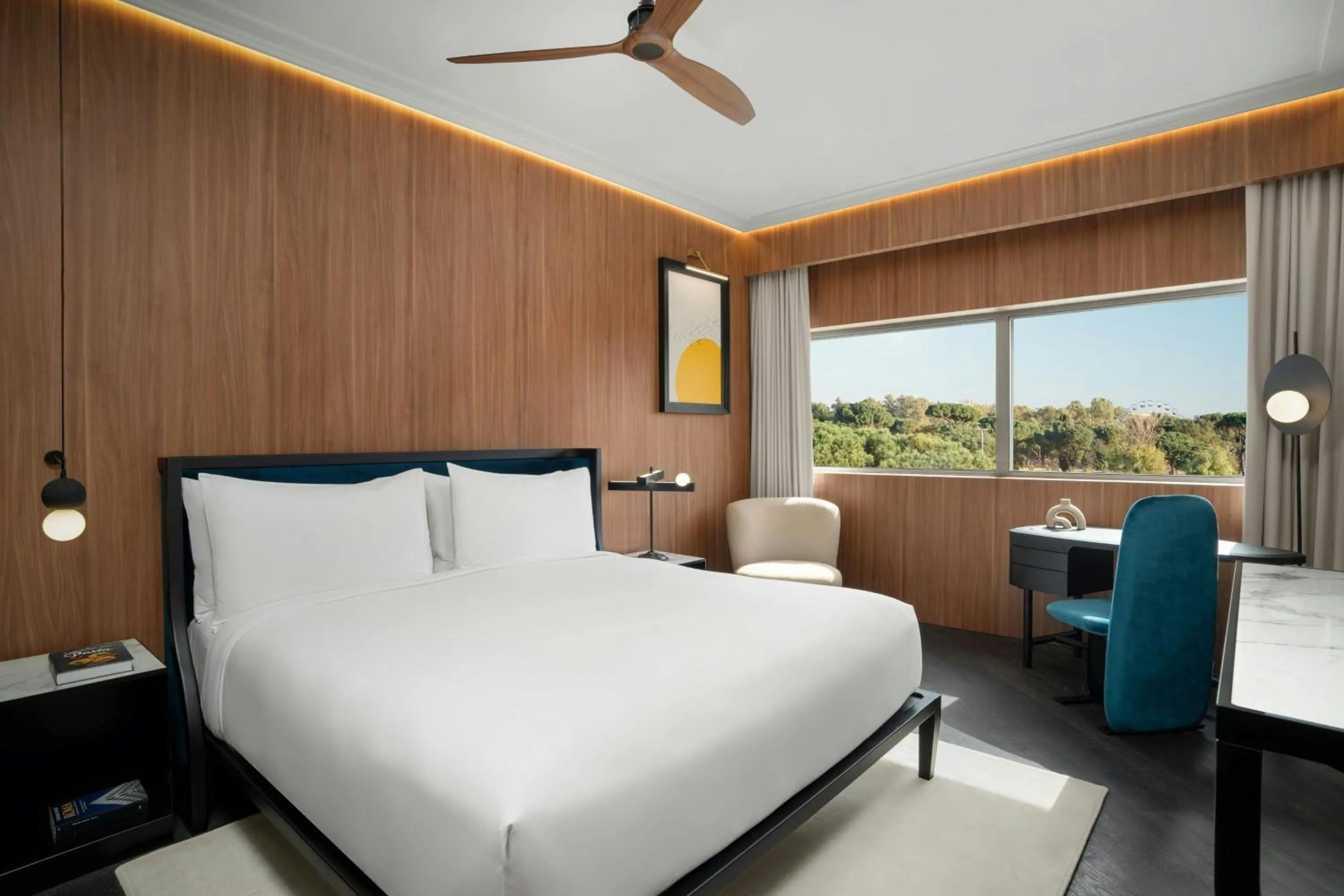 Photo of the whole room, Bed in Cardo Roma, Autograph Collection