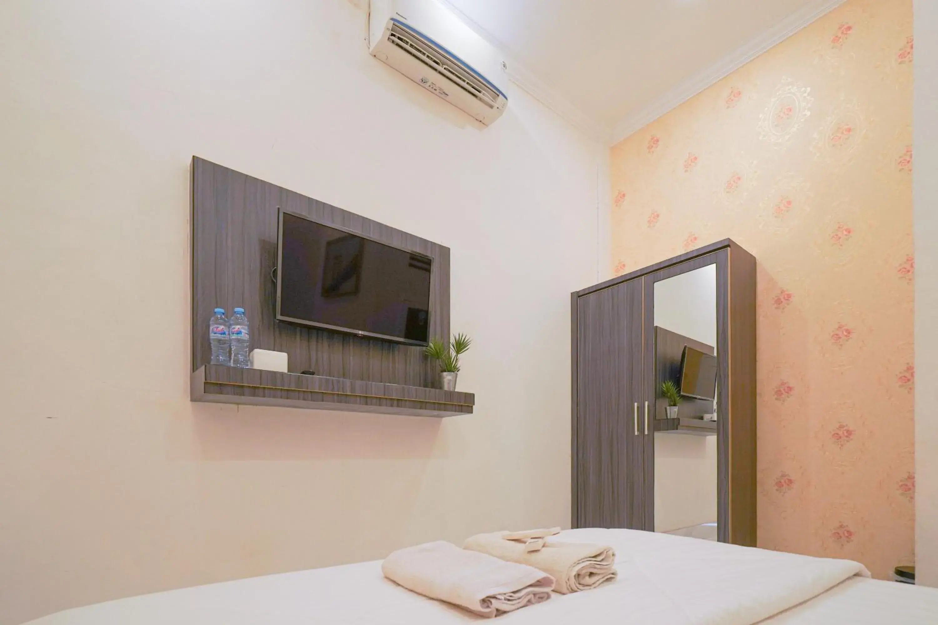 Property building, Bed in Wisma D’King RedPartner Property building, Bed in Wisma D’King RedPartner