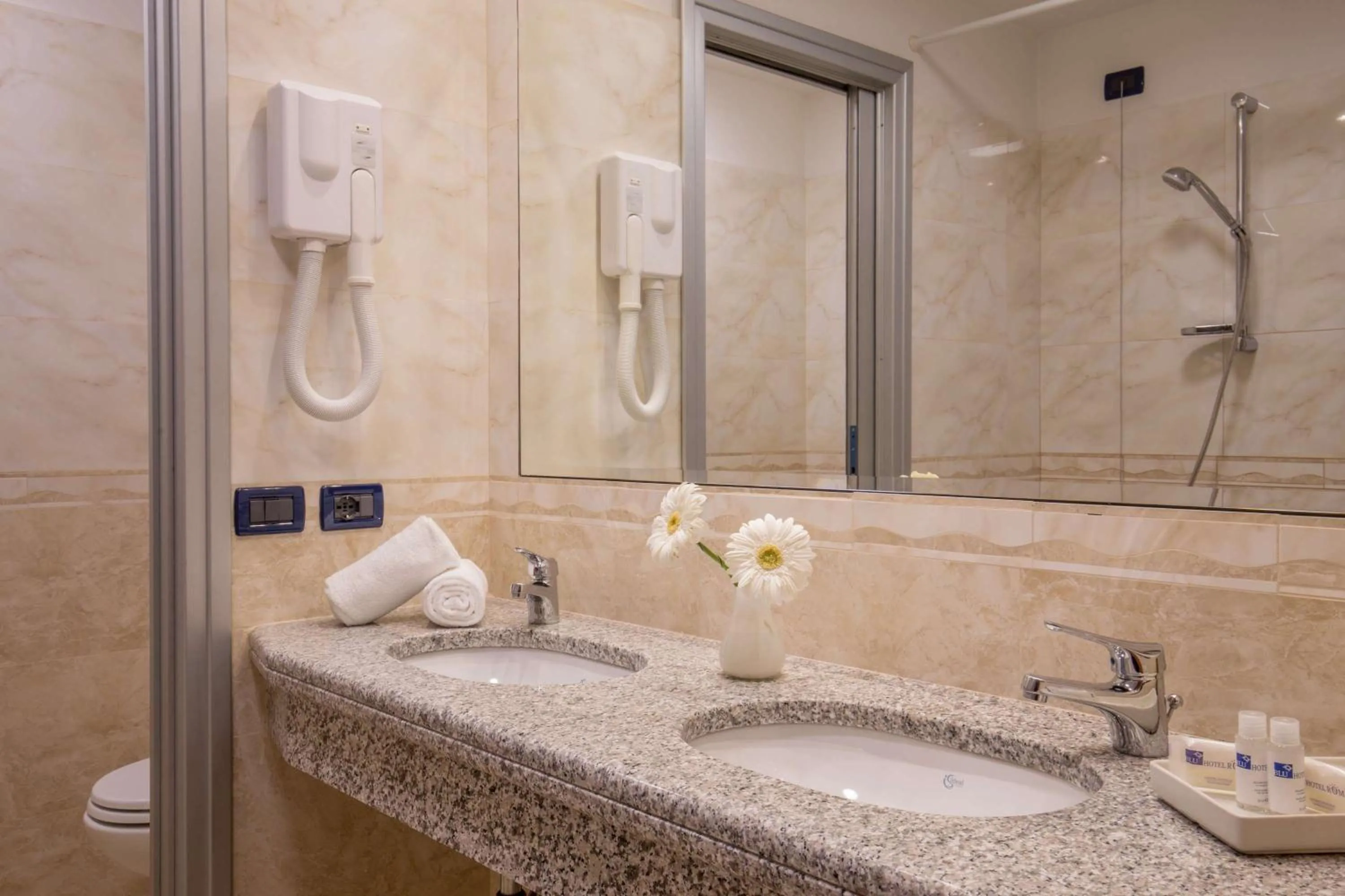 Bathroom in Best Western Blu Hotel Roma