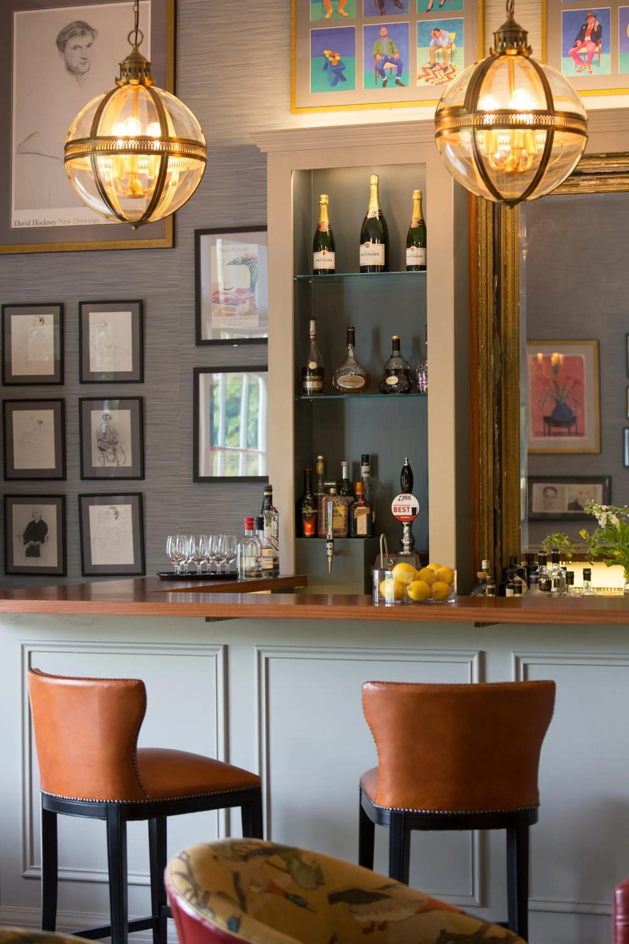 Library in Tickton Grange Hotel