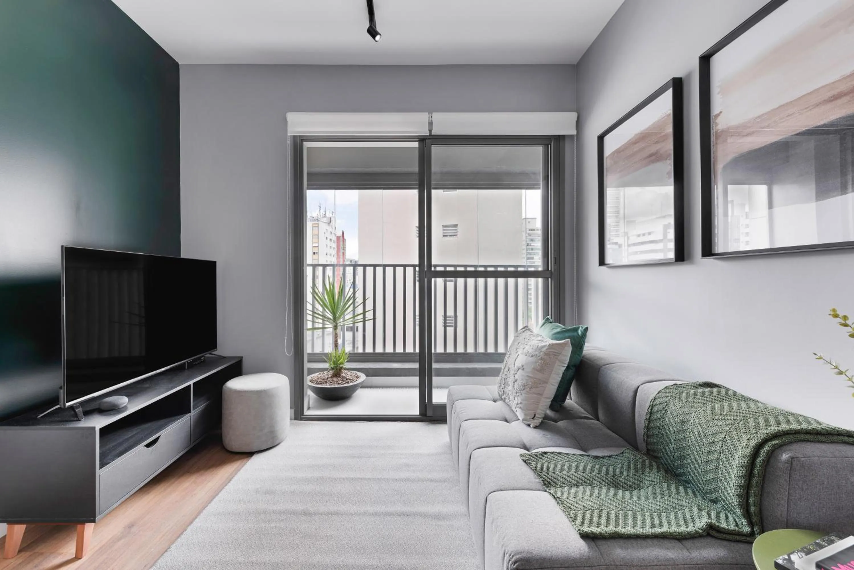 Day in Charlie Edição Jardim Paulista