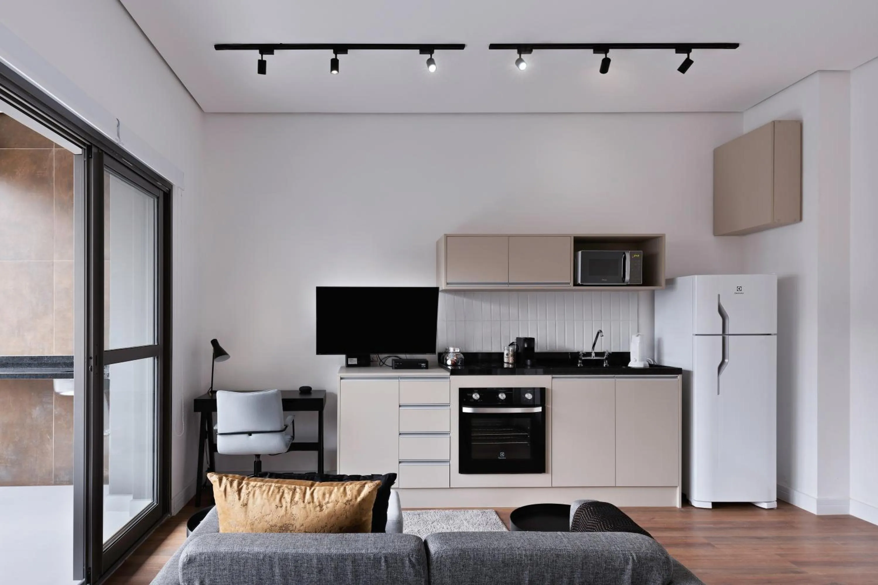 Day in Charlie Edição Jardim Paulista