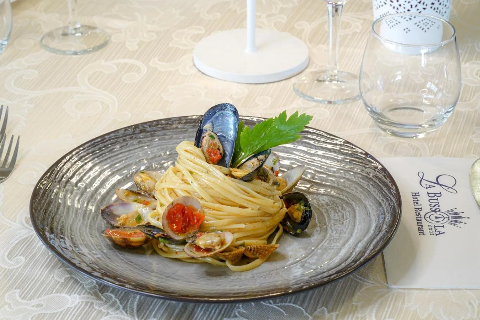 Food and drinks in La Bussola Hotel Calabria