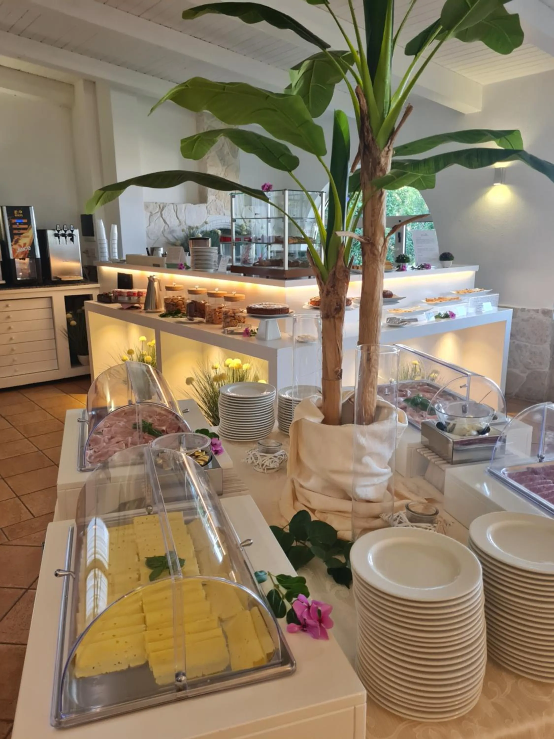 Breakfast in La Bussola Hotel Calabria