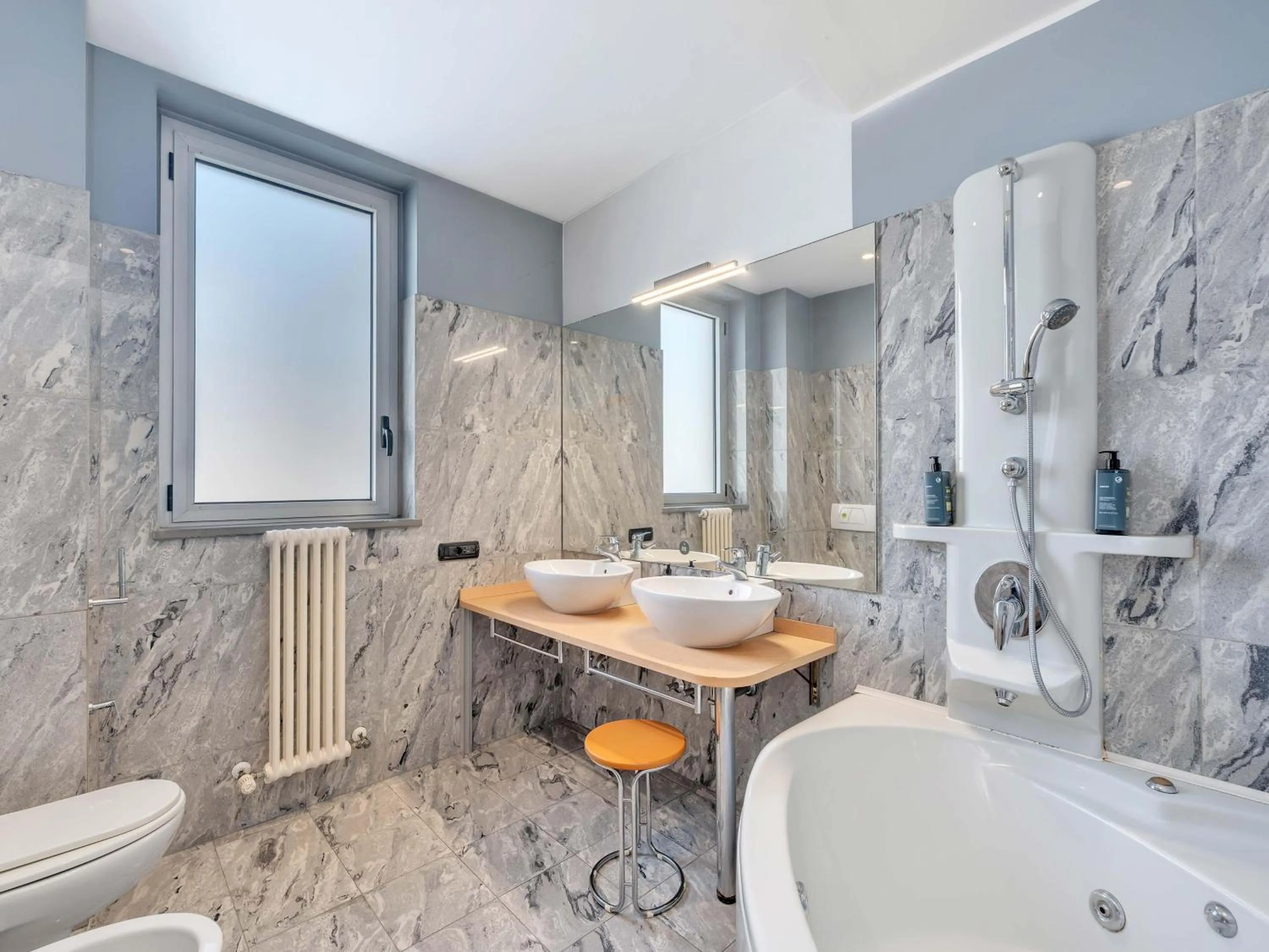 Photo of the whole room in B&B HOTEL Milano Cologno Studios