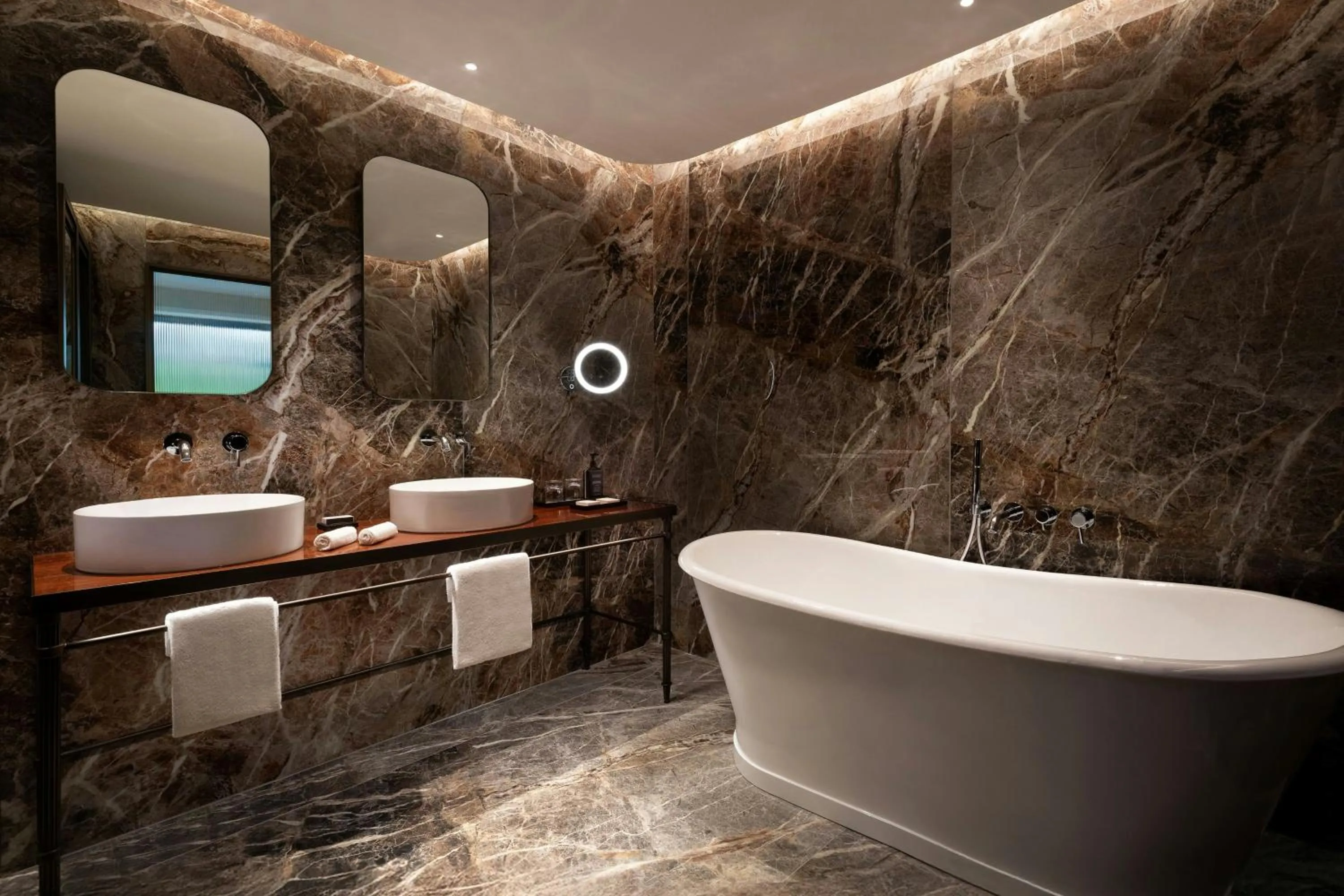 Bathroom in Sheraton Lake Como Hotel