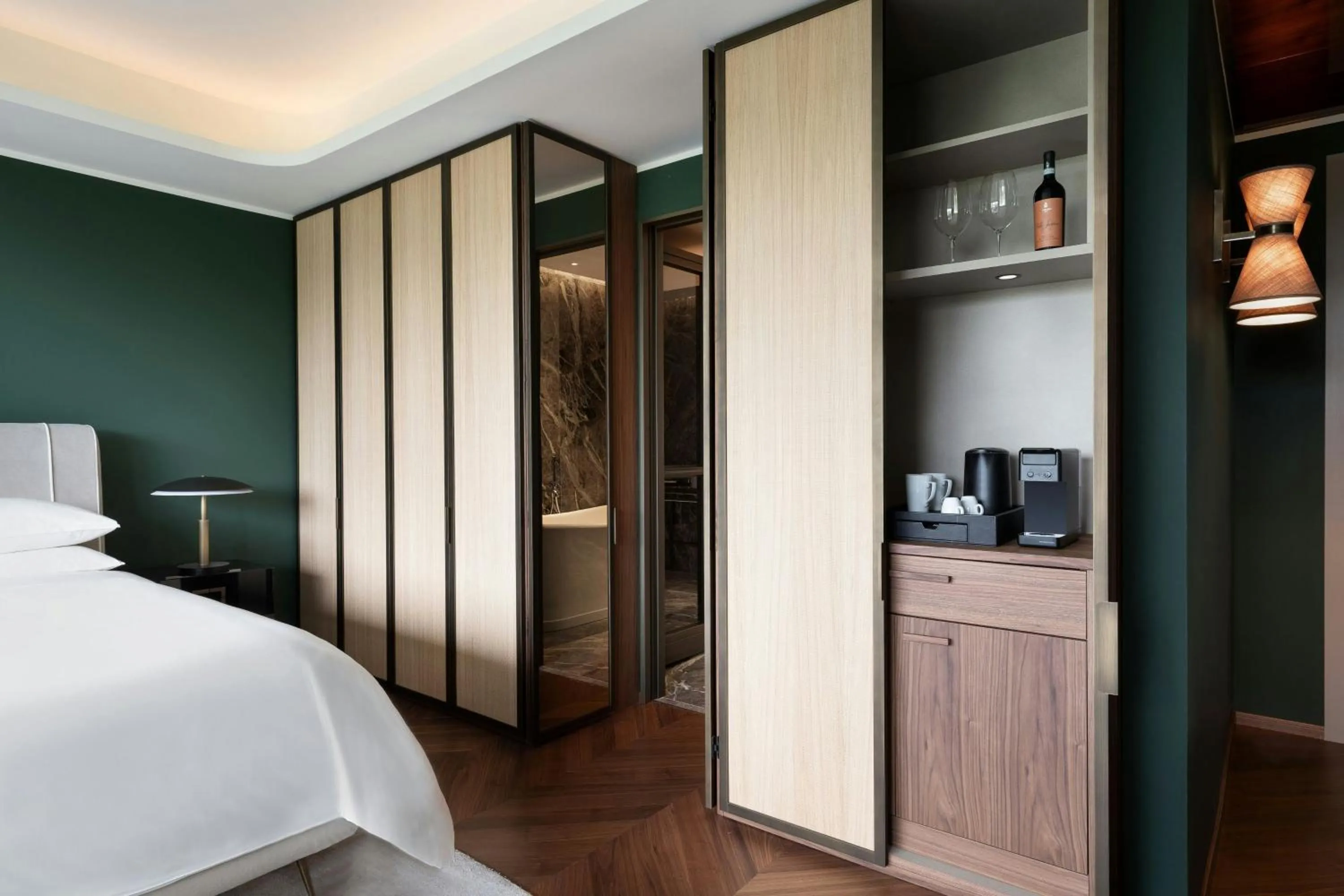 Photo of the whole room, Bed in Sheraton Lake Como Hotel