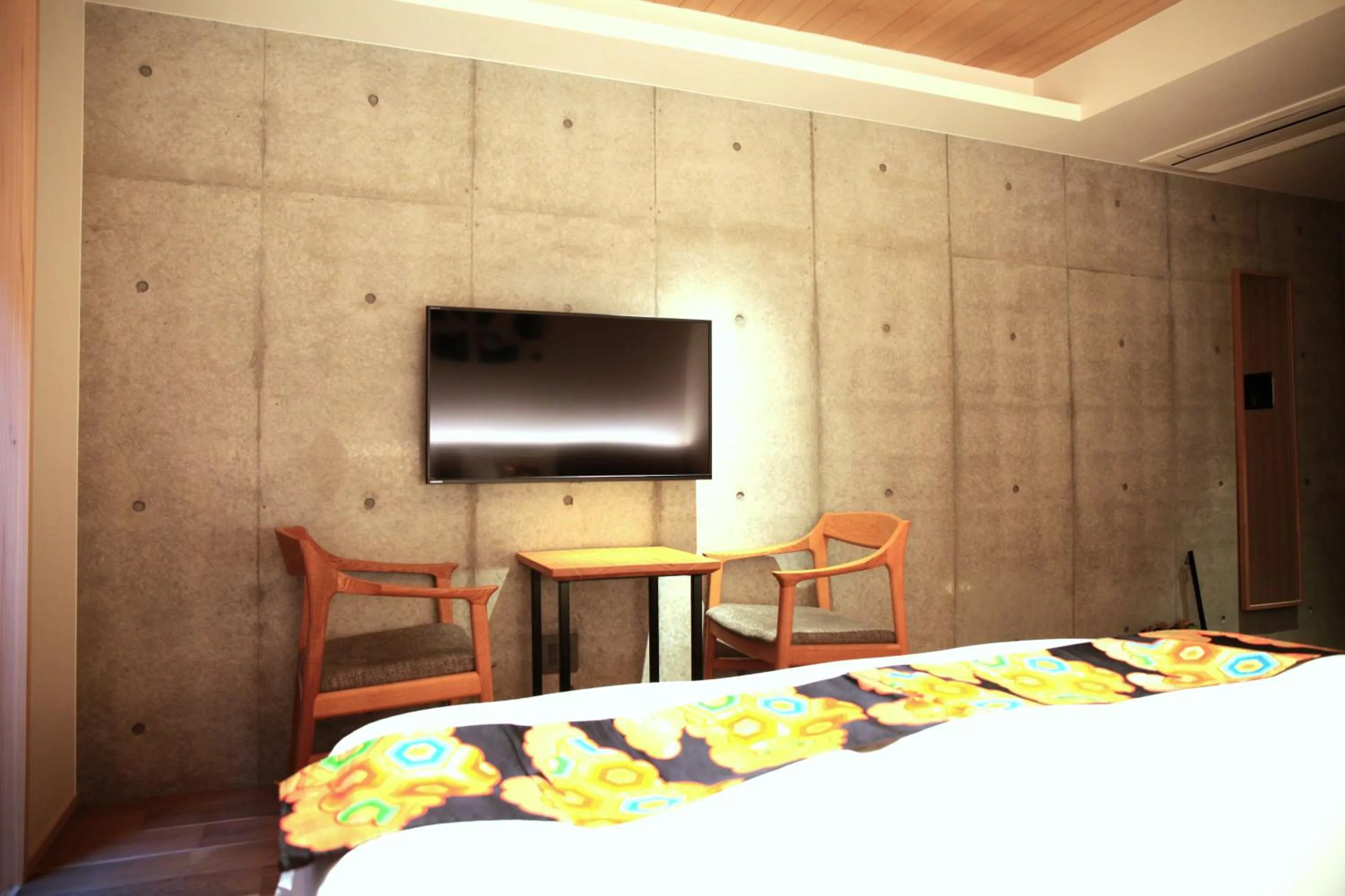 TV and multimedia, Bed in Hotel Legasta Kyoto Higashiyama Sanjo