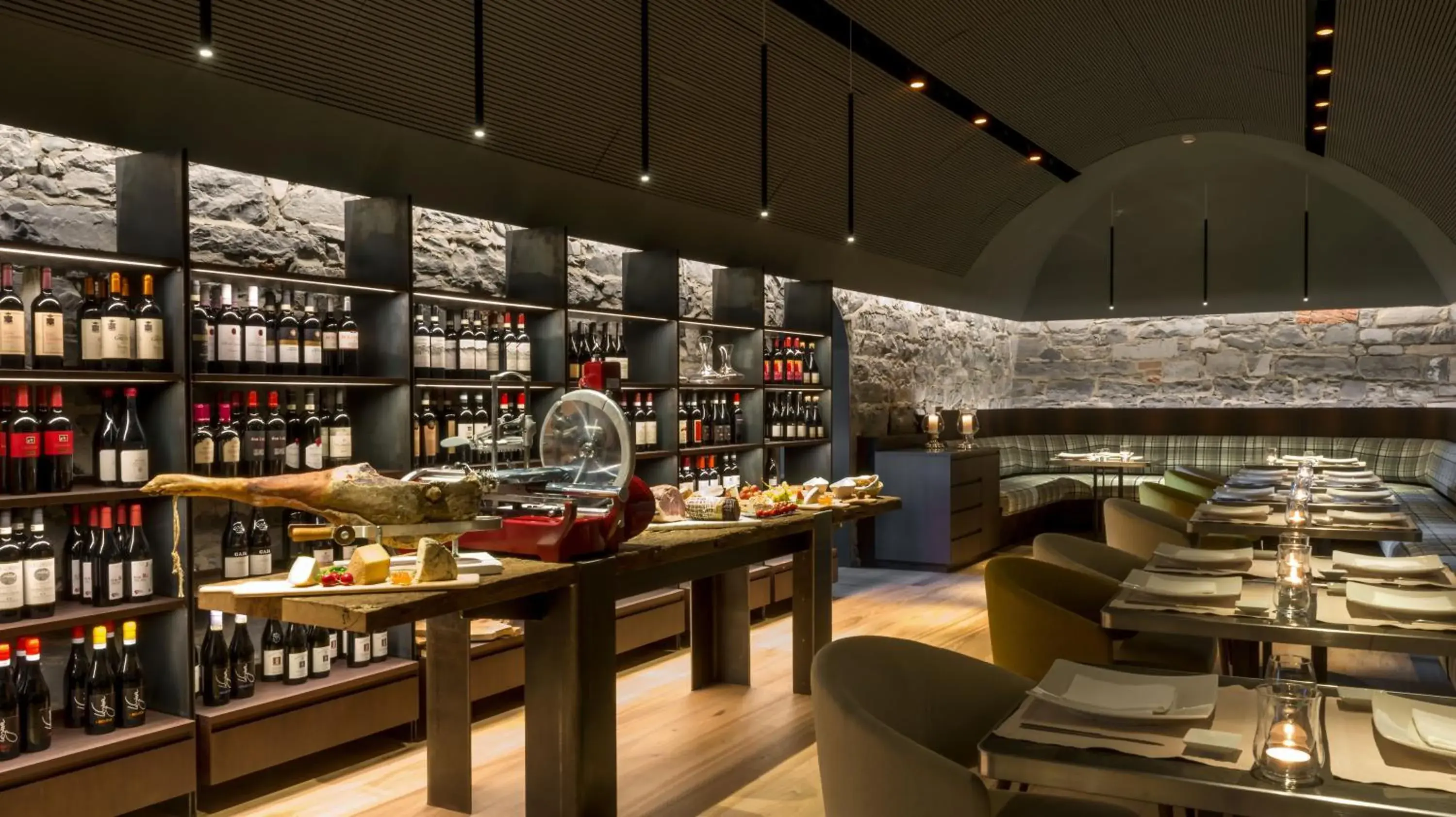 Restaurant/places to eat in Grand Hotel Tremezzo Restaurant/places to eat in Grand Hotel Tremezzo