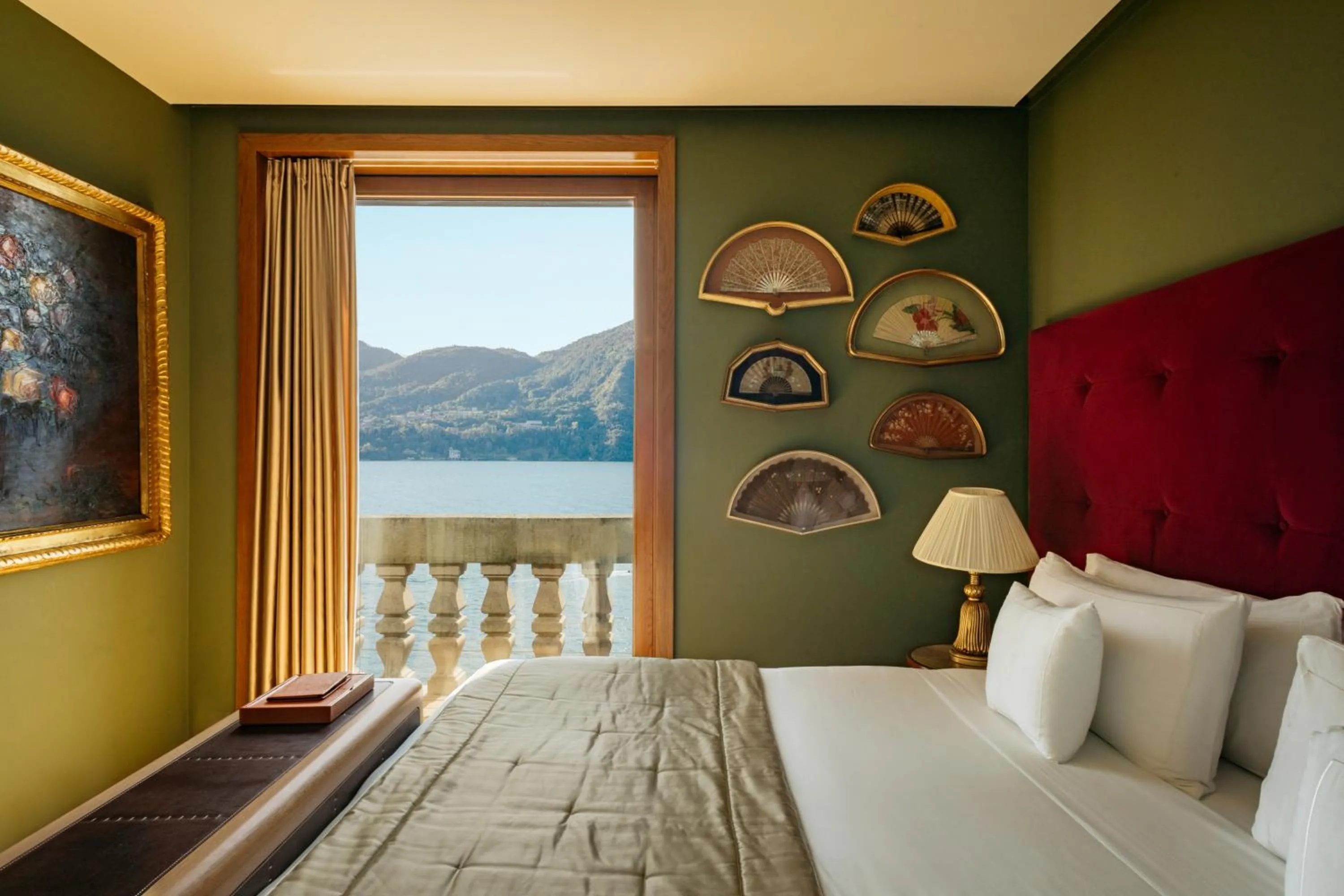 Bedroom, Bed in Grand Hotel Tremezzo