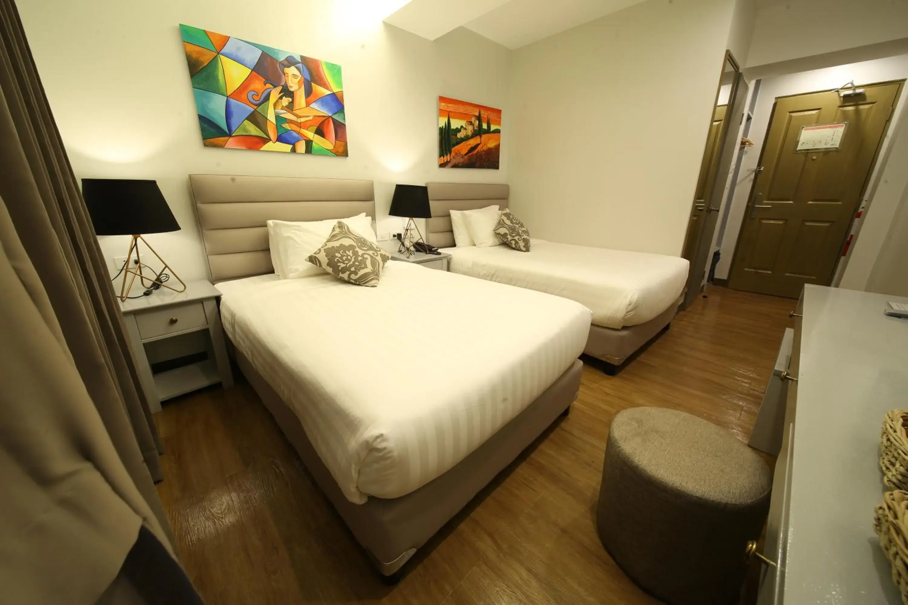 Bed in Via Appia Tagaytay Bed in Via Appia Tagaytay