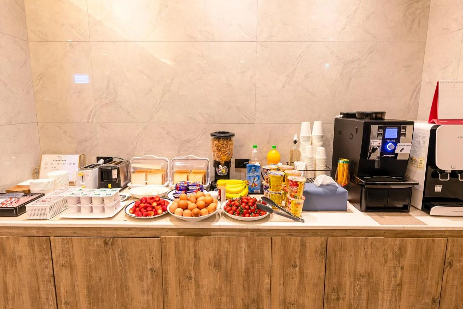 Breakfast in LABE Hotel