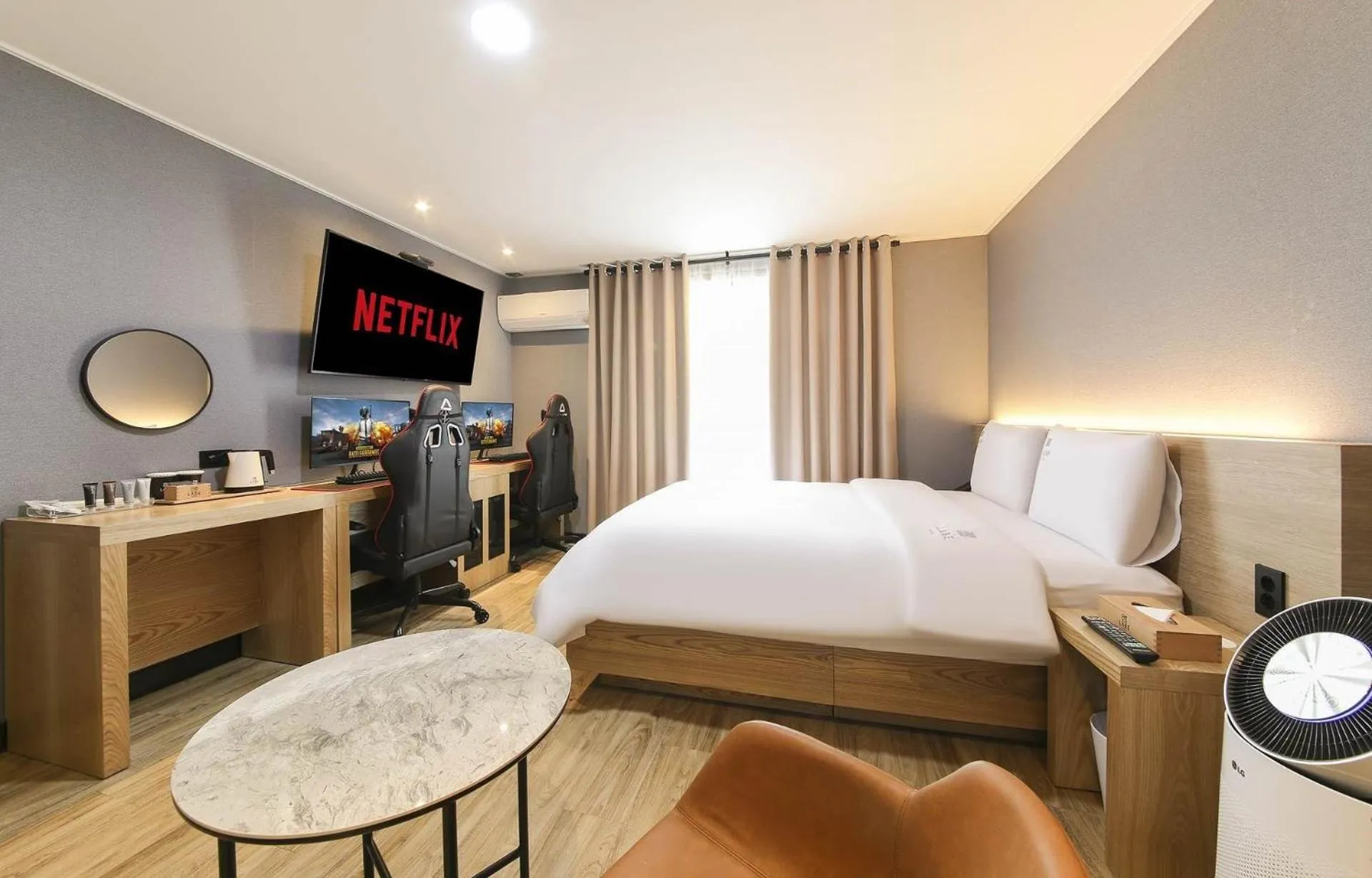 Bedroom, Bed in LABE Hotel