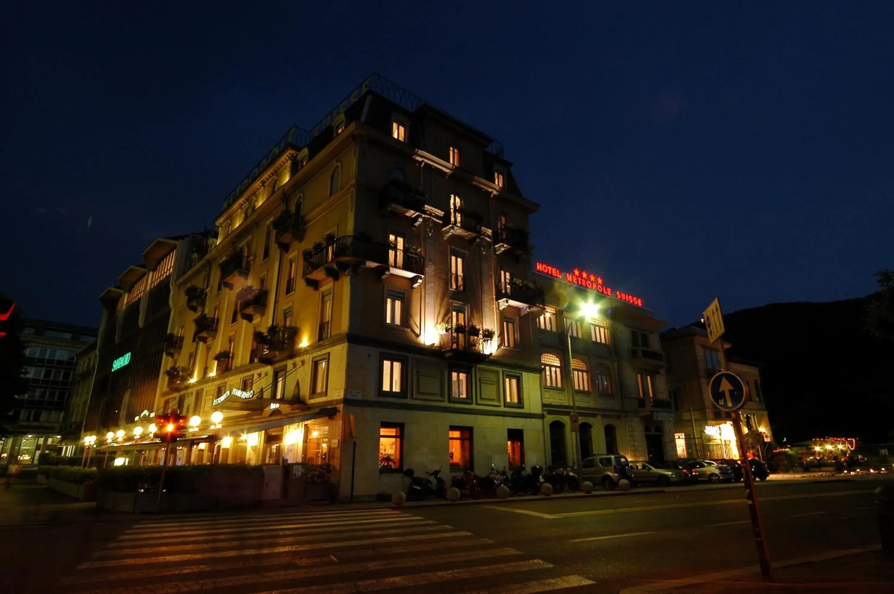 Facade/entrance, Property Building in Hotel Metropole Suisse