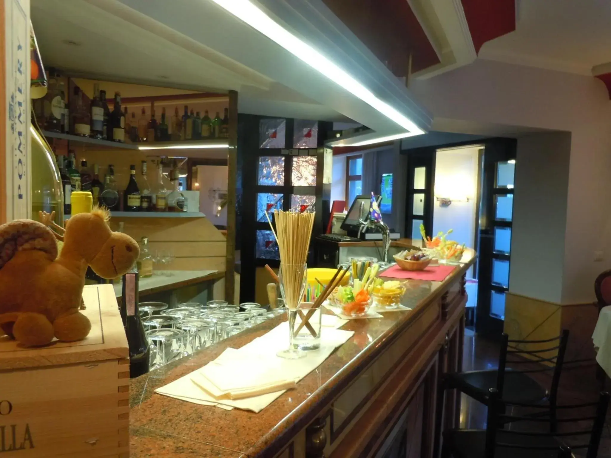 Lounge or bar in Hotel Metropole Suisse