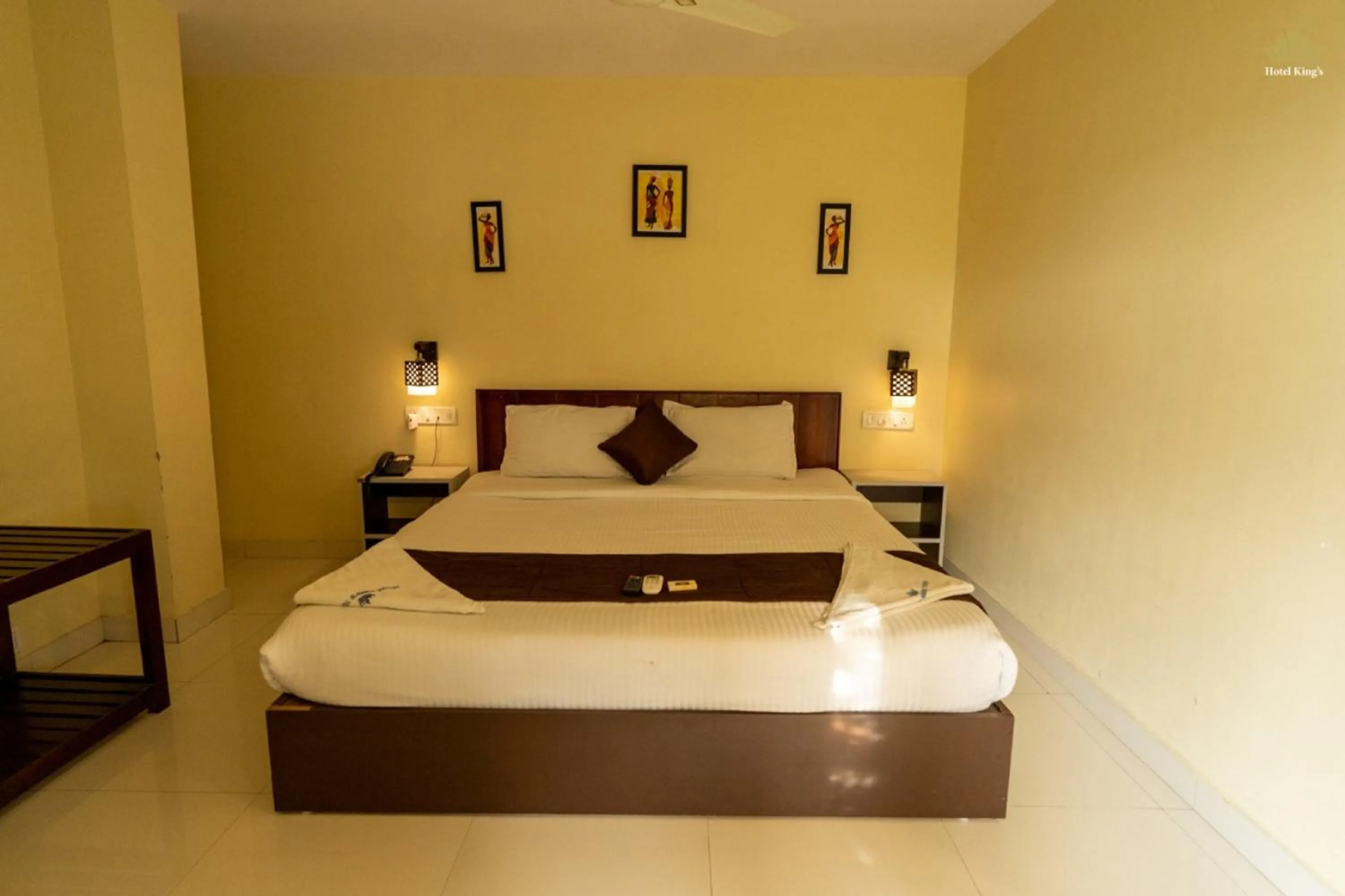 Bedroom, Bed in Hotel The King's