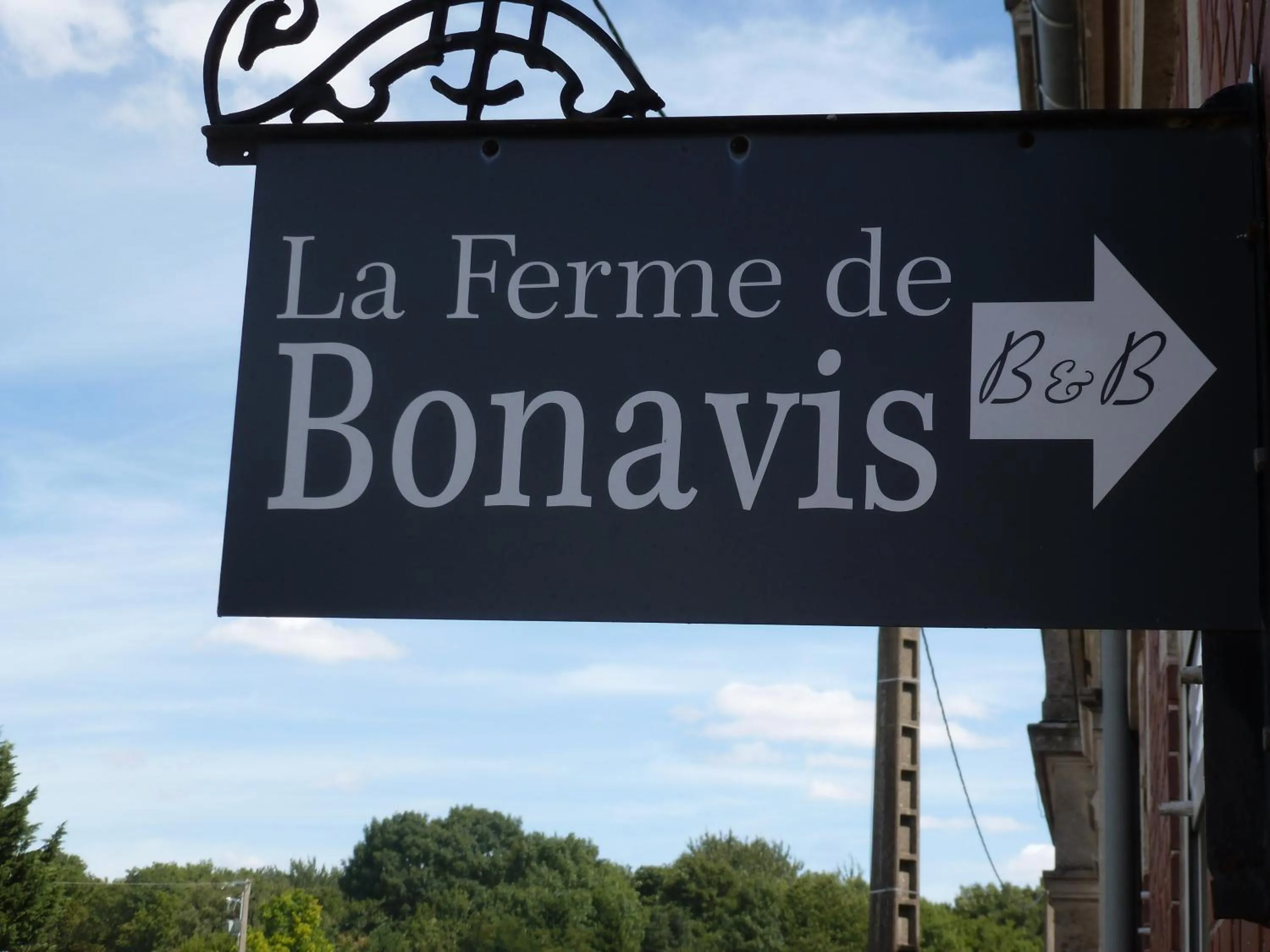 Property logo or sign in Ferme De Bonavis