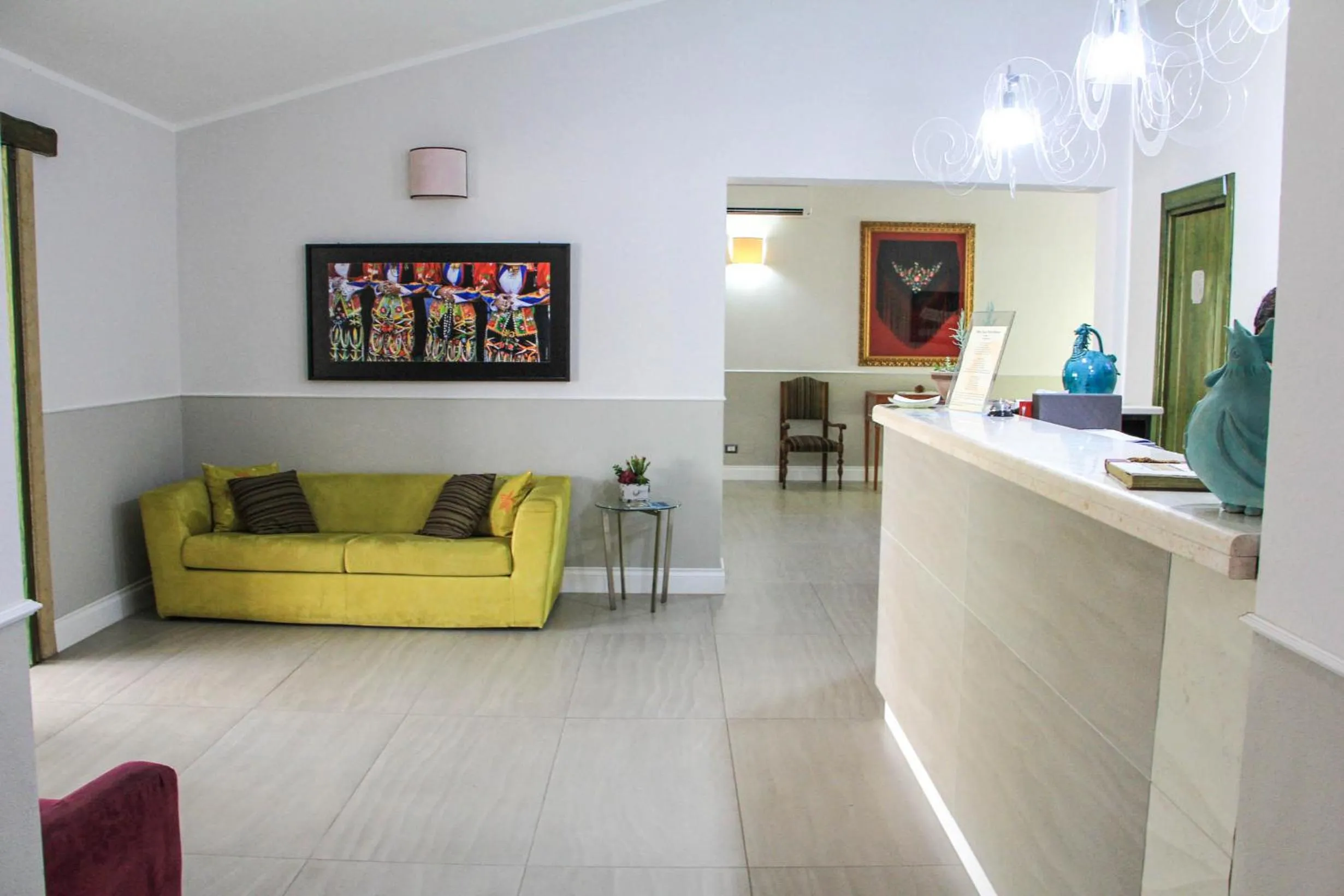 Lobby or reception in Albaruja Hotel