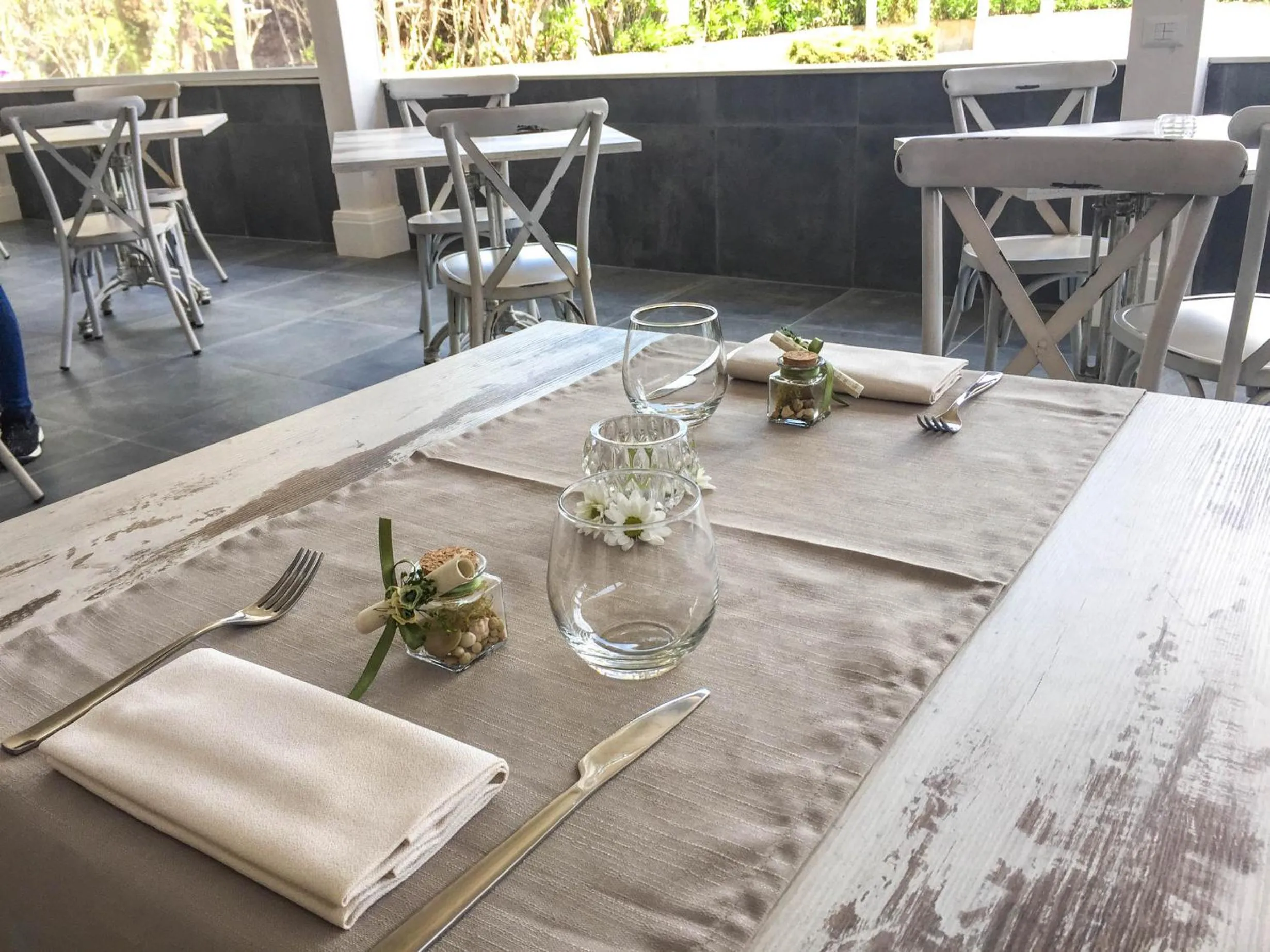 Decorative detail in Albaruja Hotel