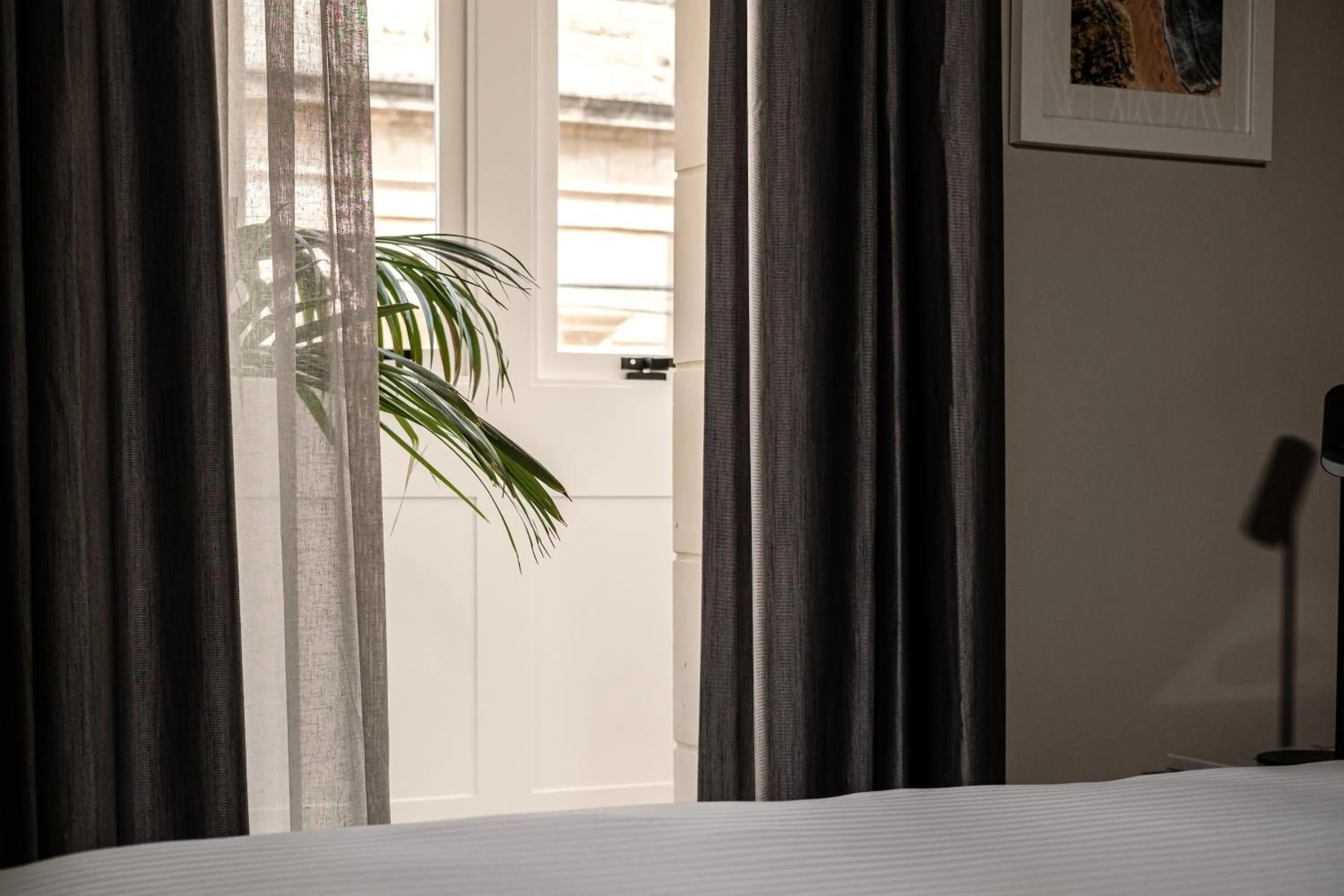 Balcony/Terrace, Bed in Amery House