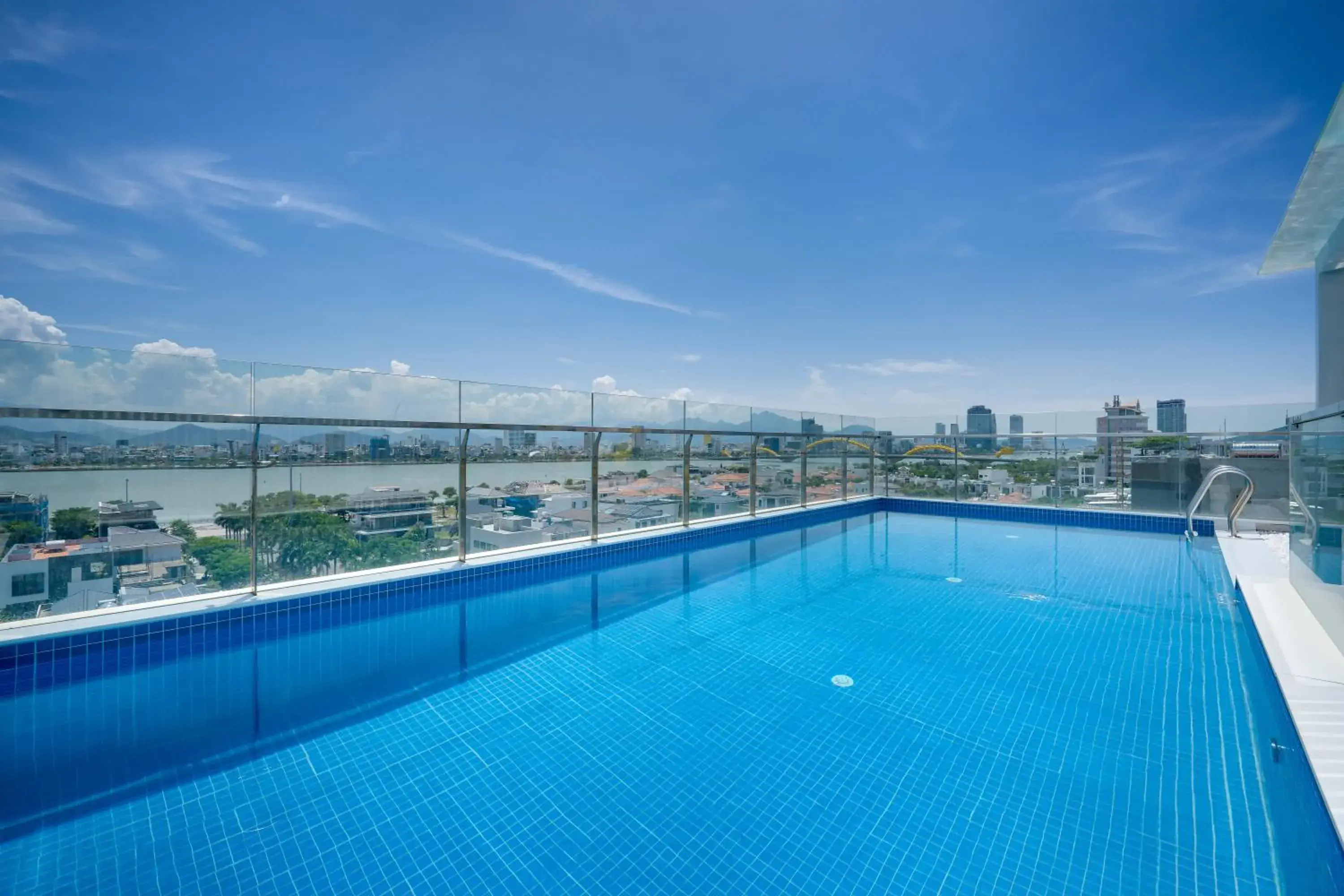 Swimming pool in Santori Hotel And Spa Swimming pool in Santori Hotel And Spa