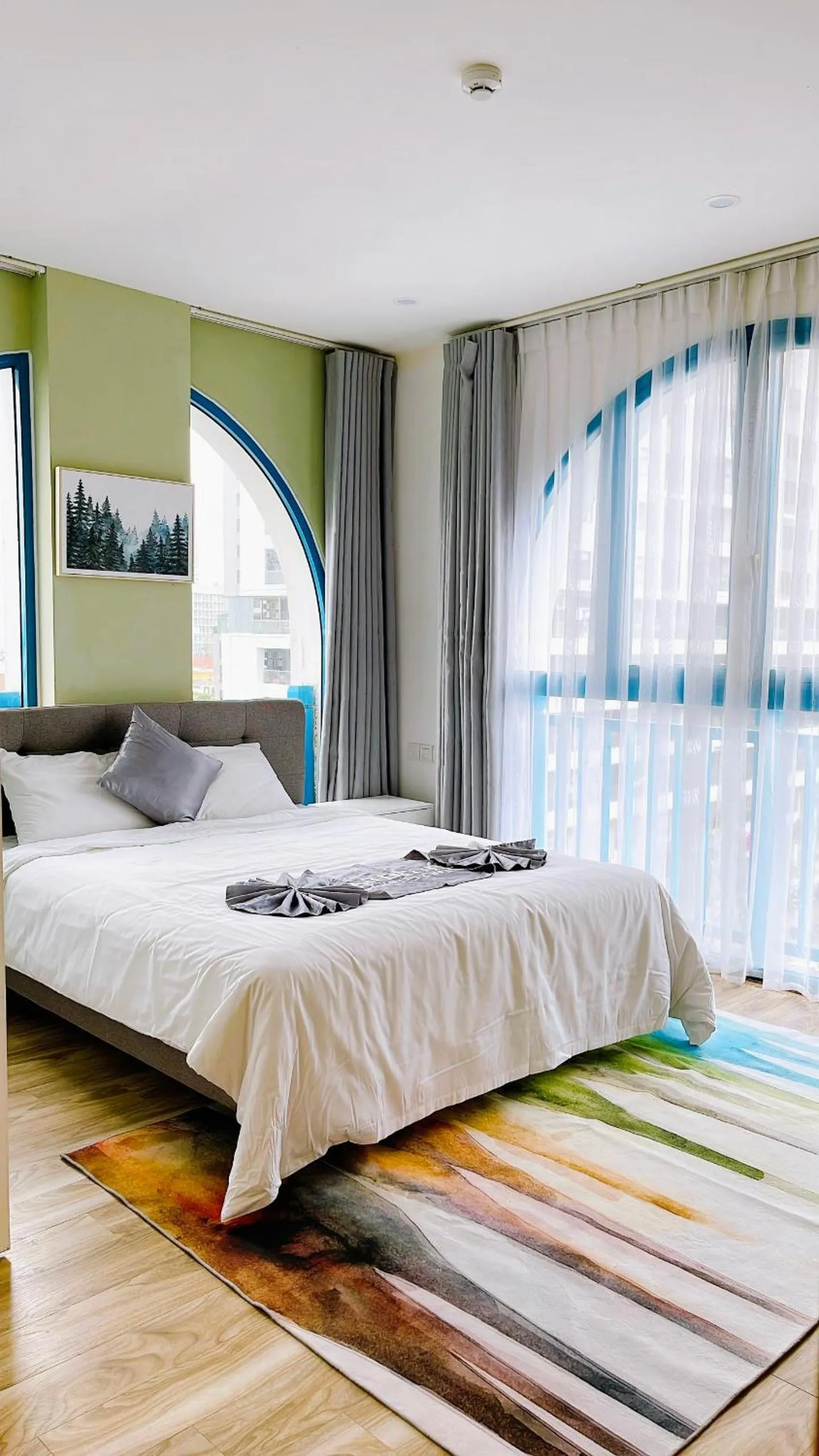 Bed in Santori Hotel And Spa