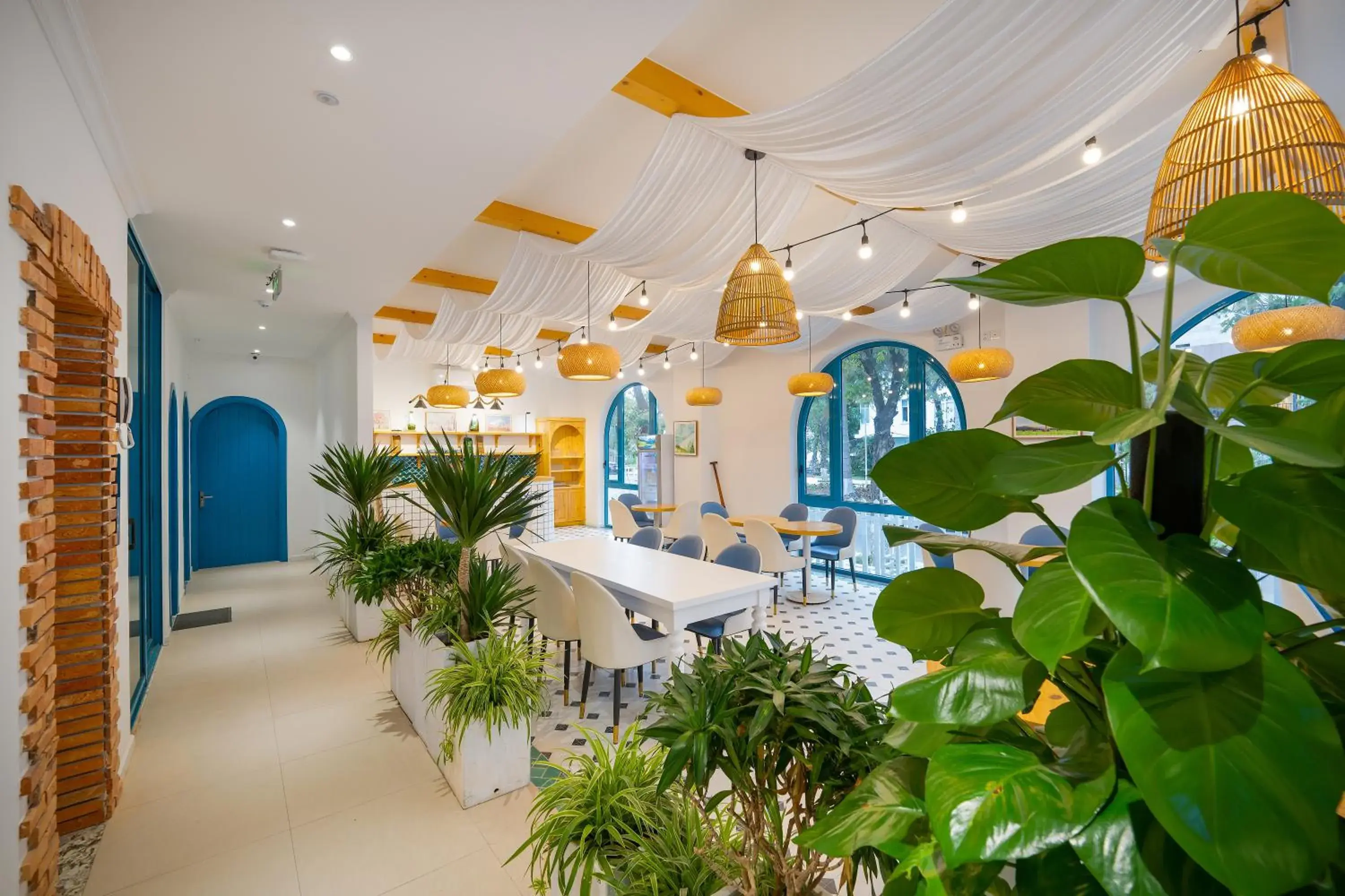 Restaurant/places to eat in Santori Hotel And Spa Restaurant/places to eat in Santori Hotel And Spa