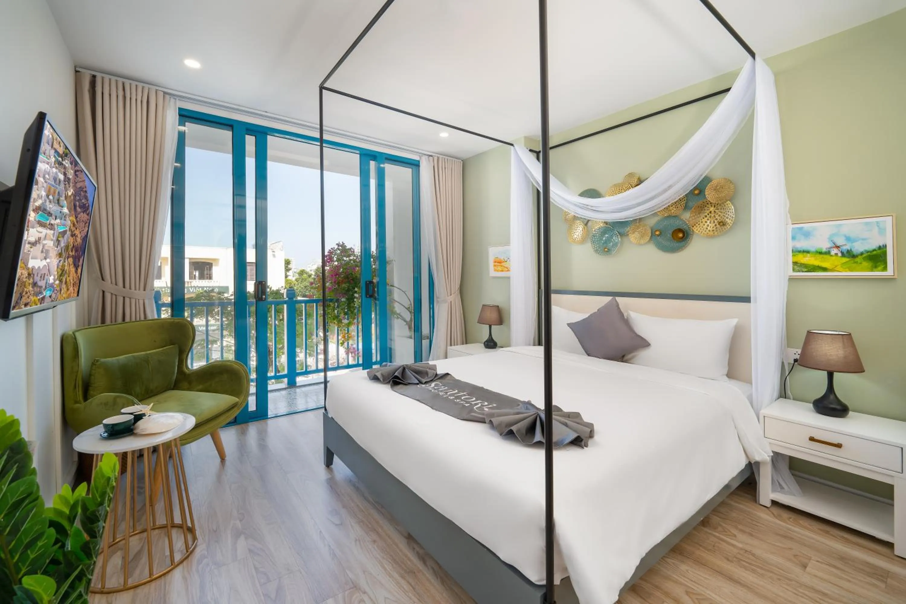 Photo of the whole room, Bed in Santori Hotel And Spa