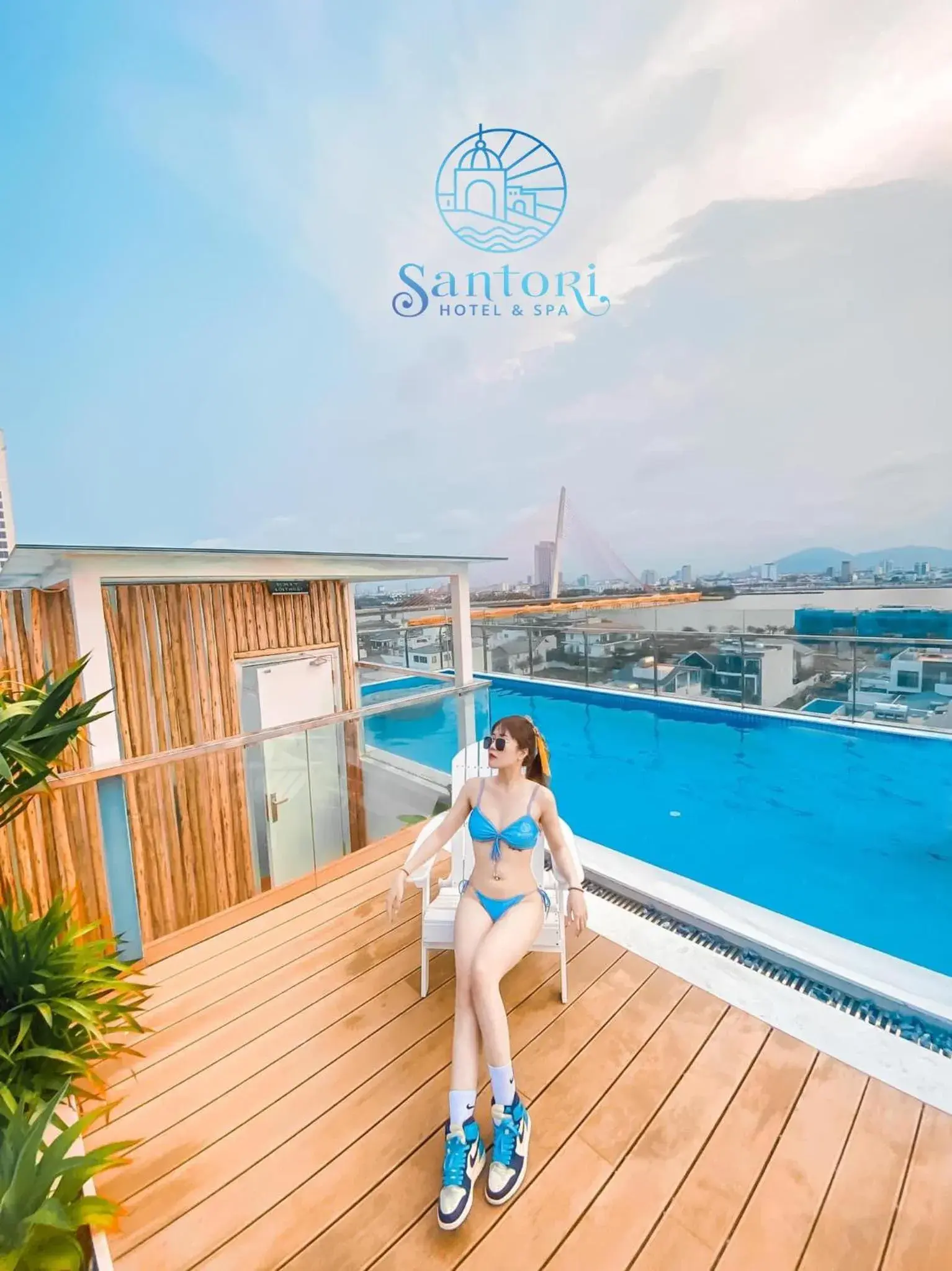 Swimming pool in Santori Hotel And Spa Swimming pool in Santori Hotel And Spa