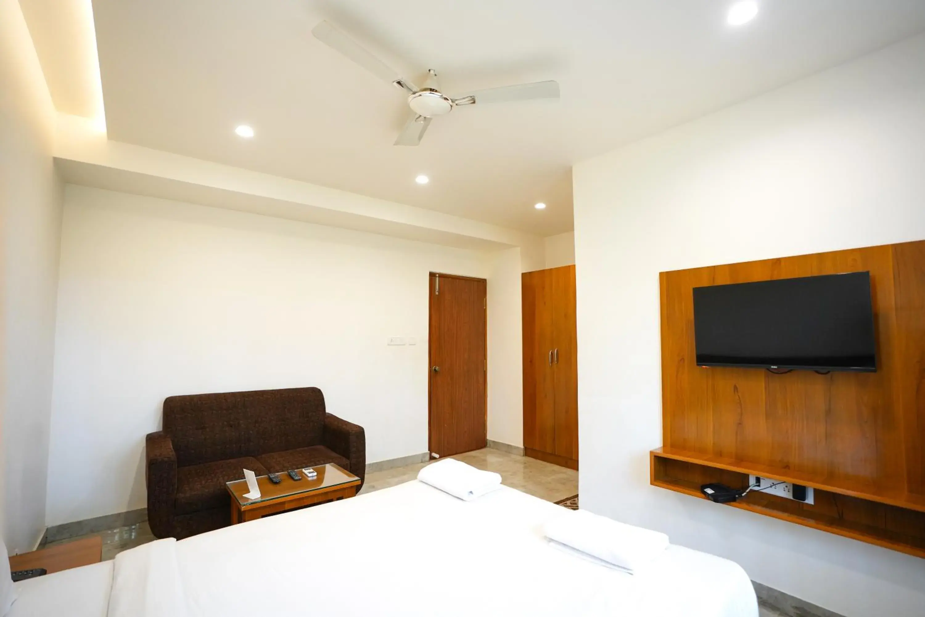 Bed in THE EKAH COMFORTS Bed in THE EKAH COMFORTS