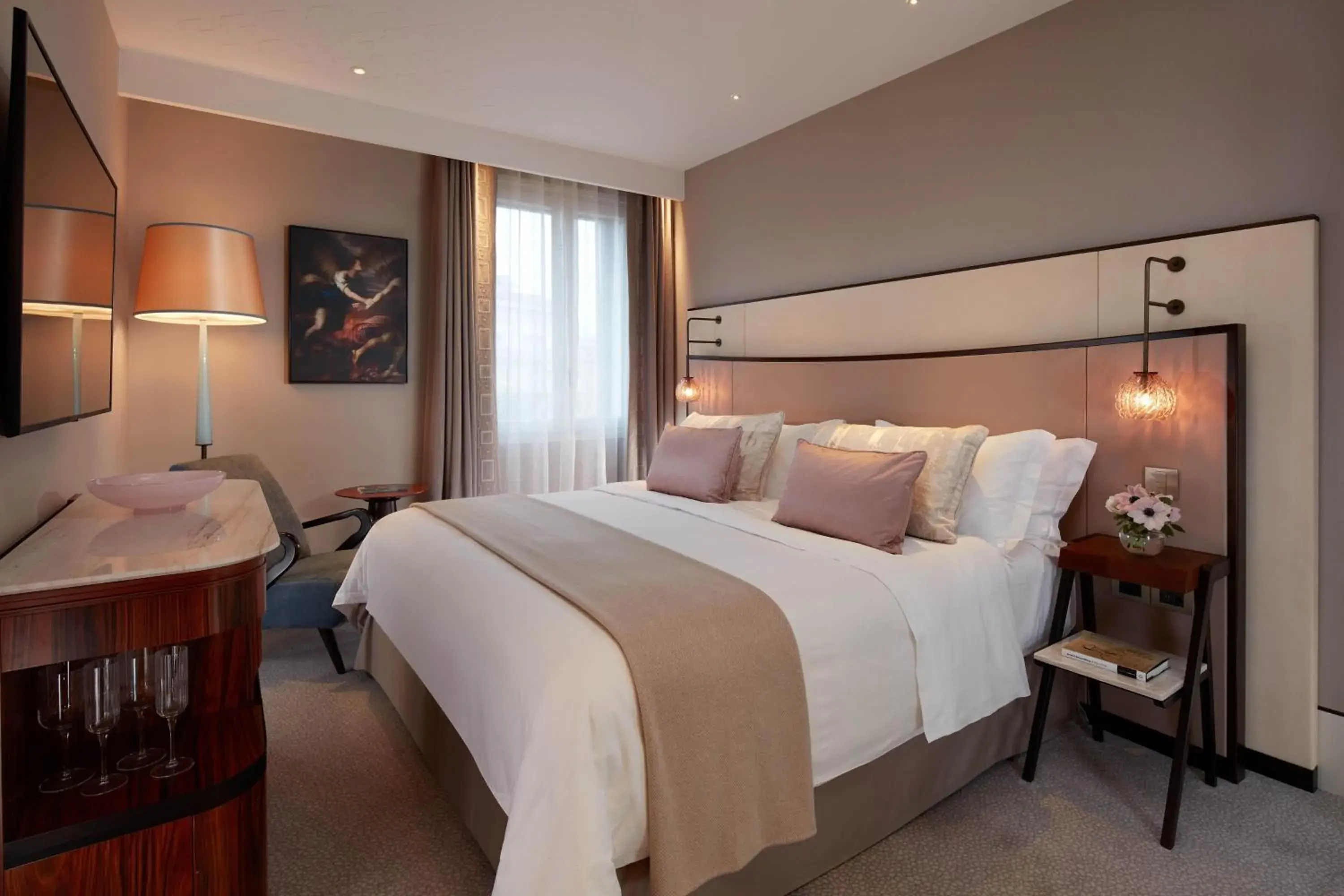Deluxe King Room in The St. Regis Venice Deluxe King Room in The St. Regis Venice