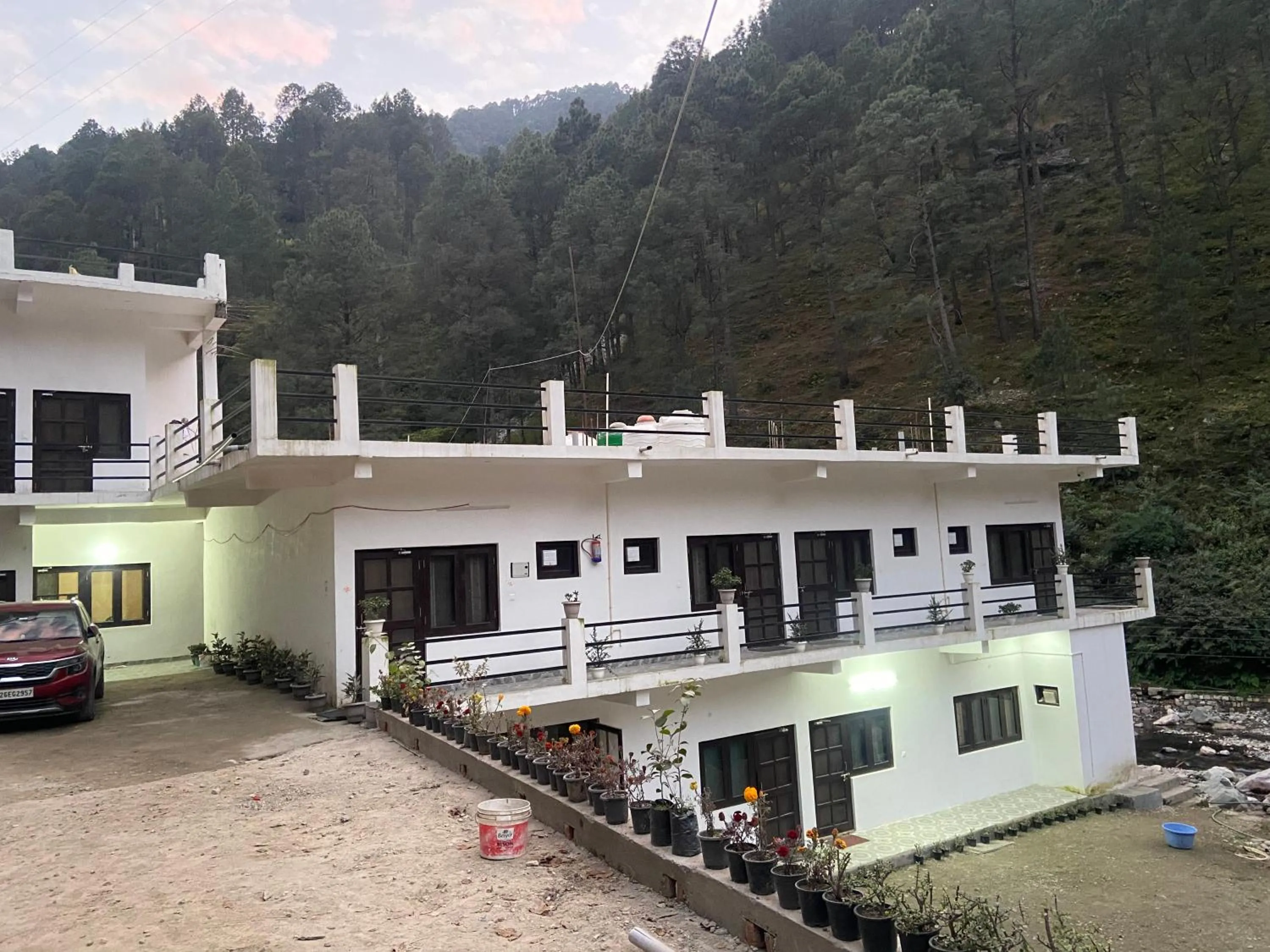 Chirag Homestay Kainchi