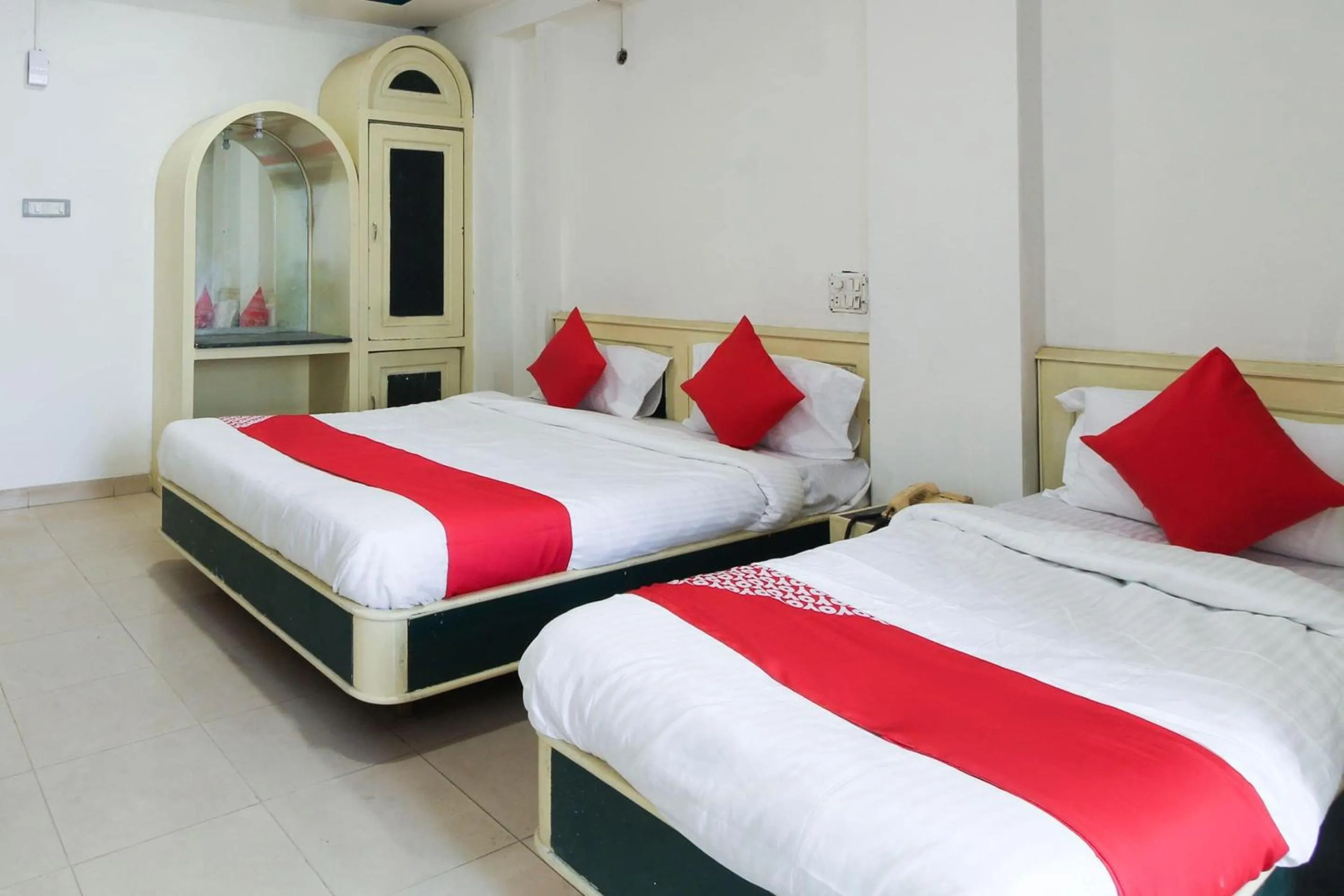 Bedroom, Bed in Hotel O by OYO V Square