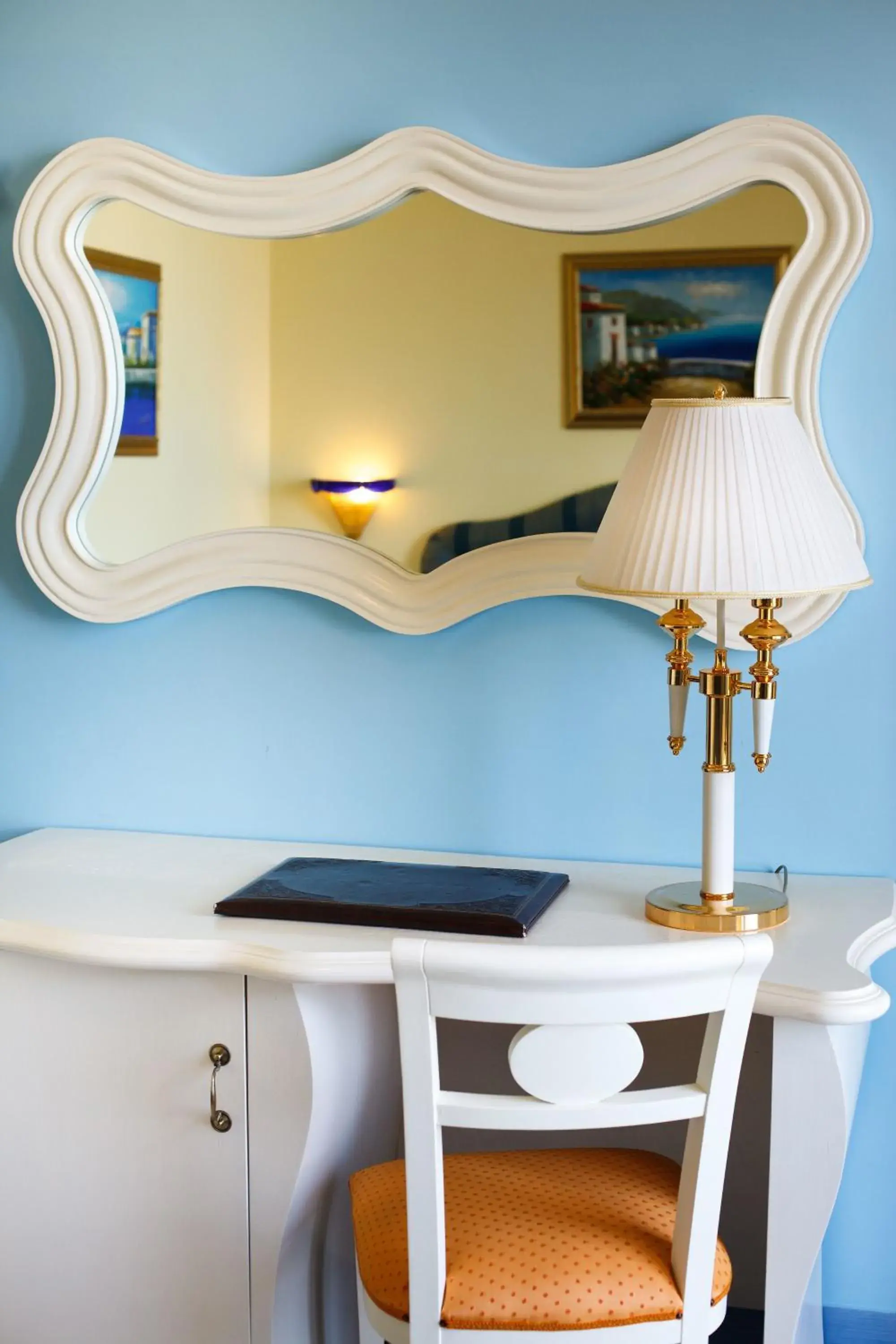 Quadruple Room in Johanna Park Hotel Quadruple Room in Johanna Park Hotel