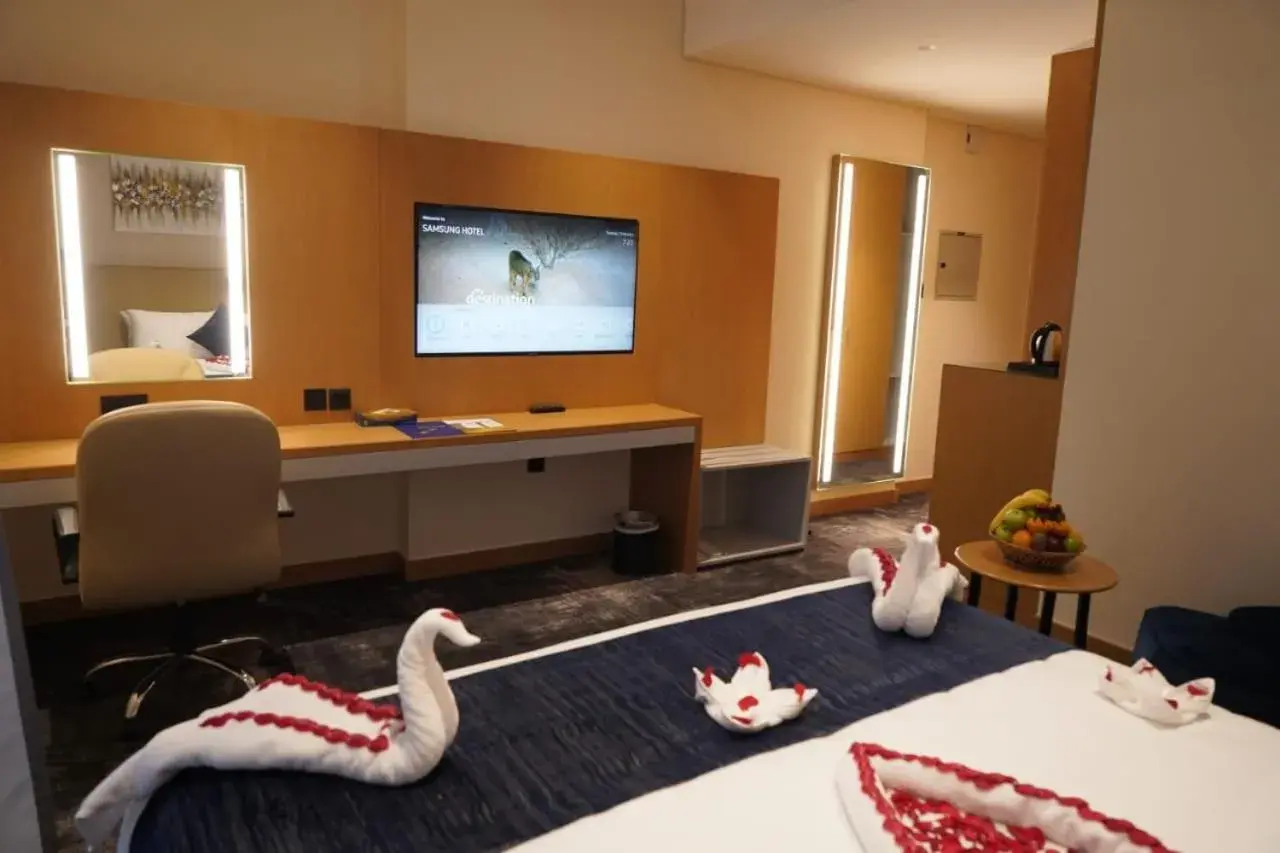 Bed in AL HAYAT HOTEL Bed in AL HAYAT HOTEL