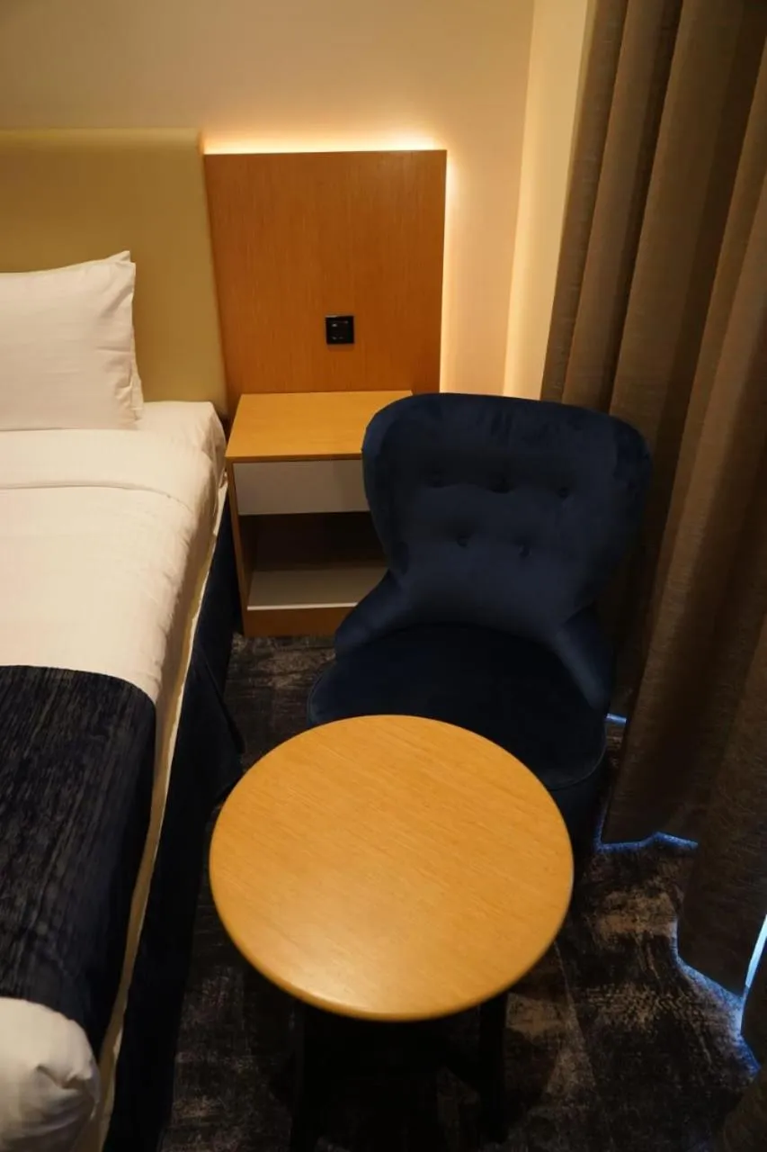 Bed in AL HAYAT HOTEL