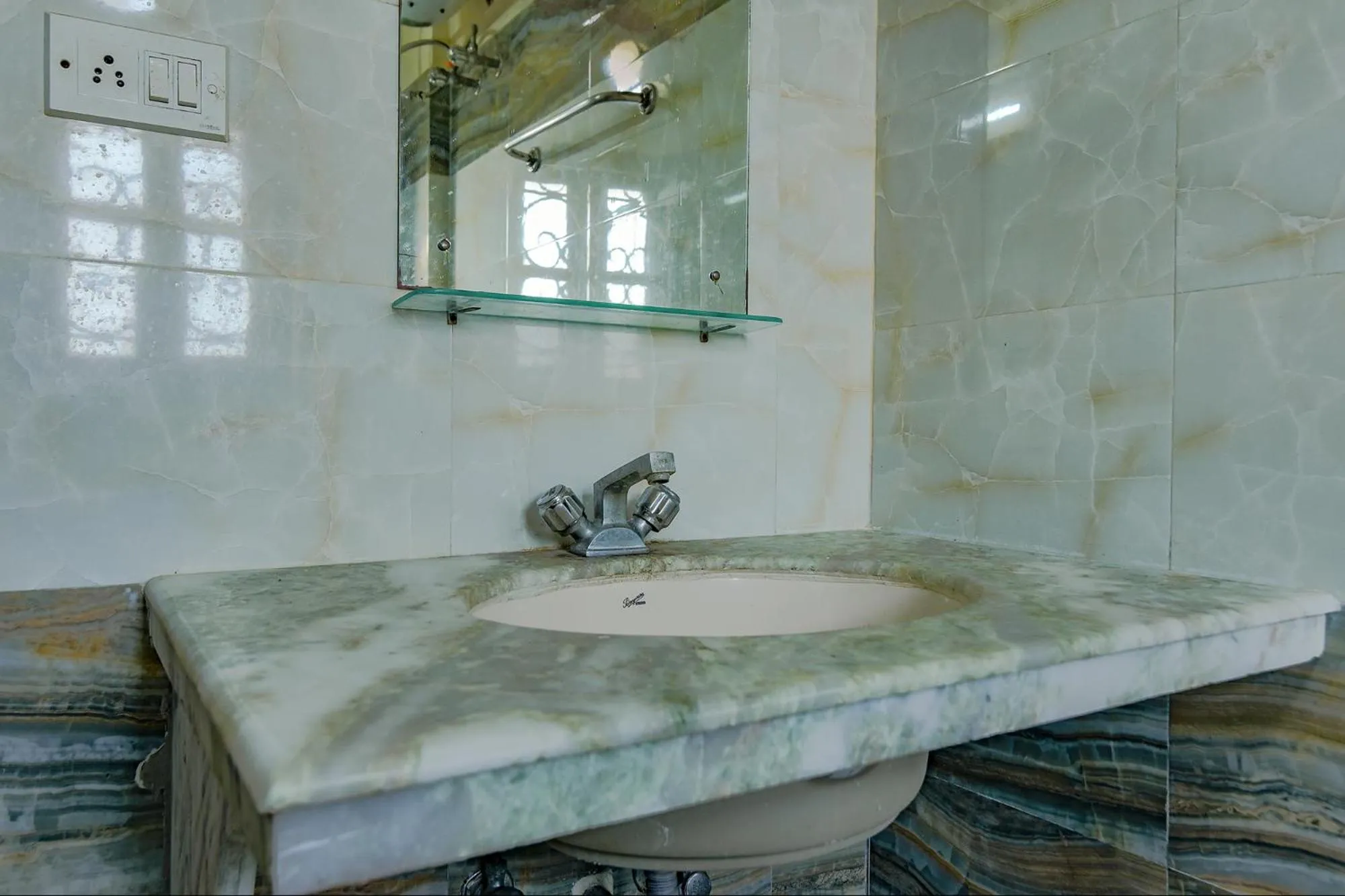 Bathroom in FabHotel New kolkata Residency Inn - Nr Axis Mall