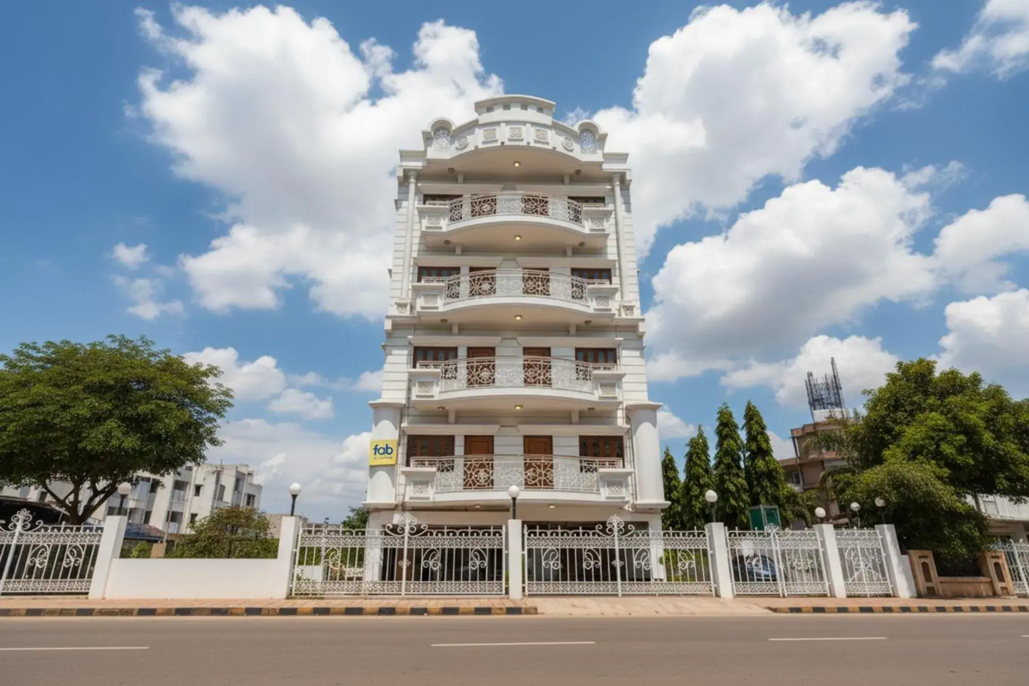 Property building in FabHotel New kolkata Residency Inn - Nr Axis Mall Property building in FabHotel New kolkata Residency Inn - Nr Axis Mall