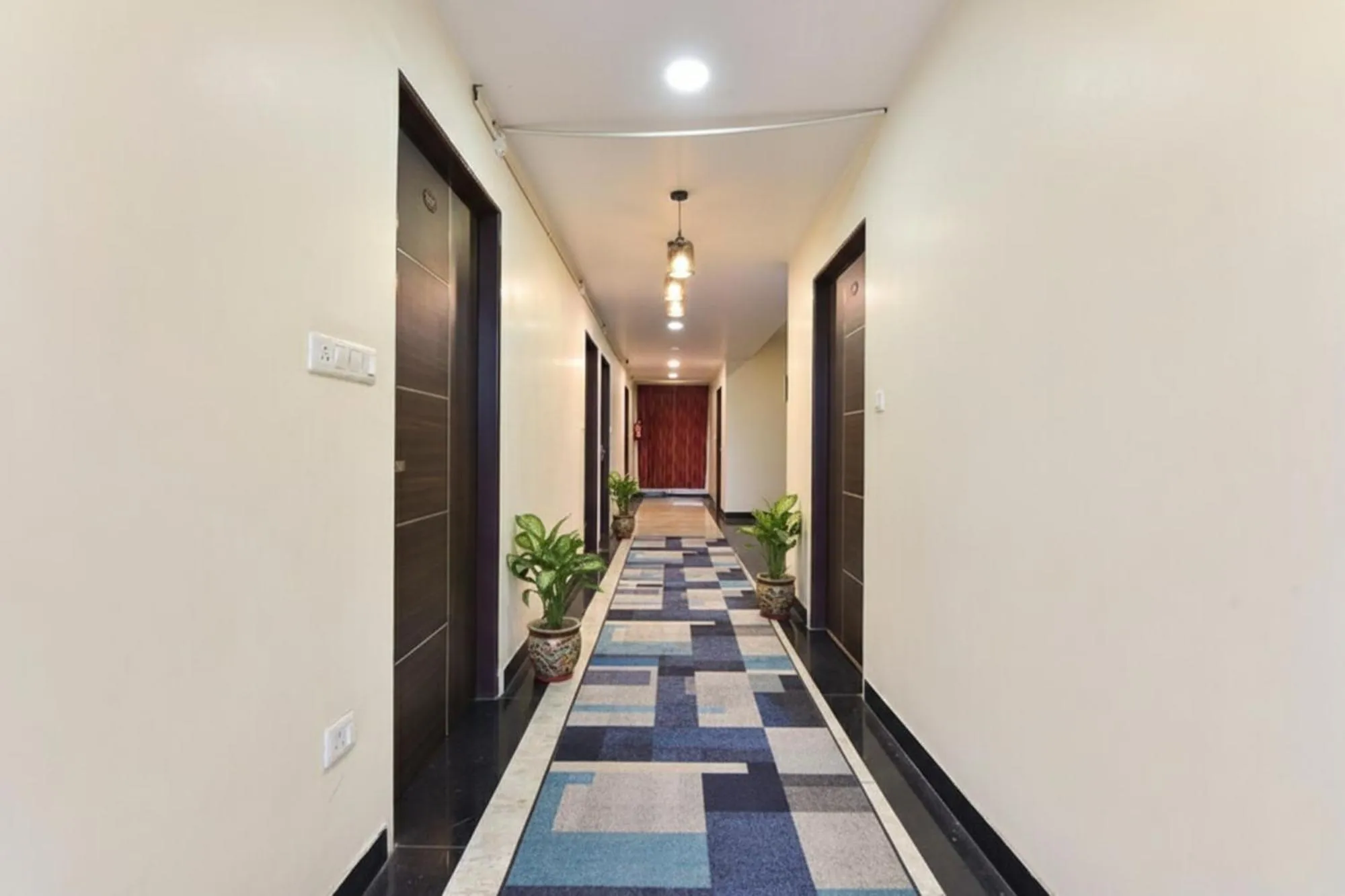 Lobby or reception in FabHotel Pink City - World Trade Park