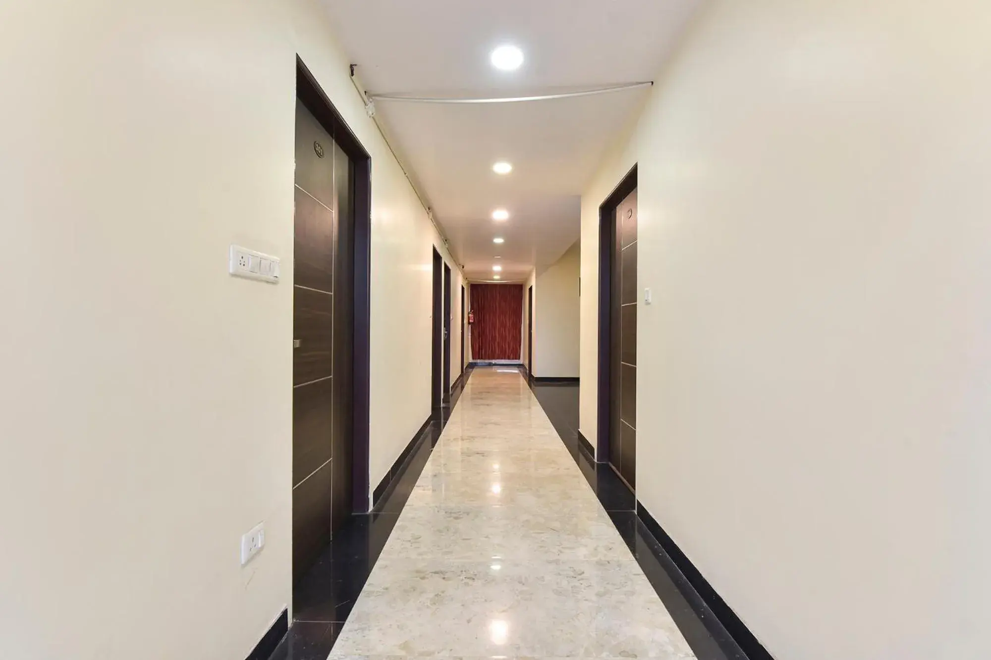 Lobby or reception in FabHotel Pink City - World Trade Park Lobby or reception in FabHotel Pink City - World Trade Park