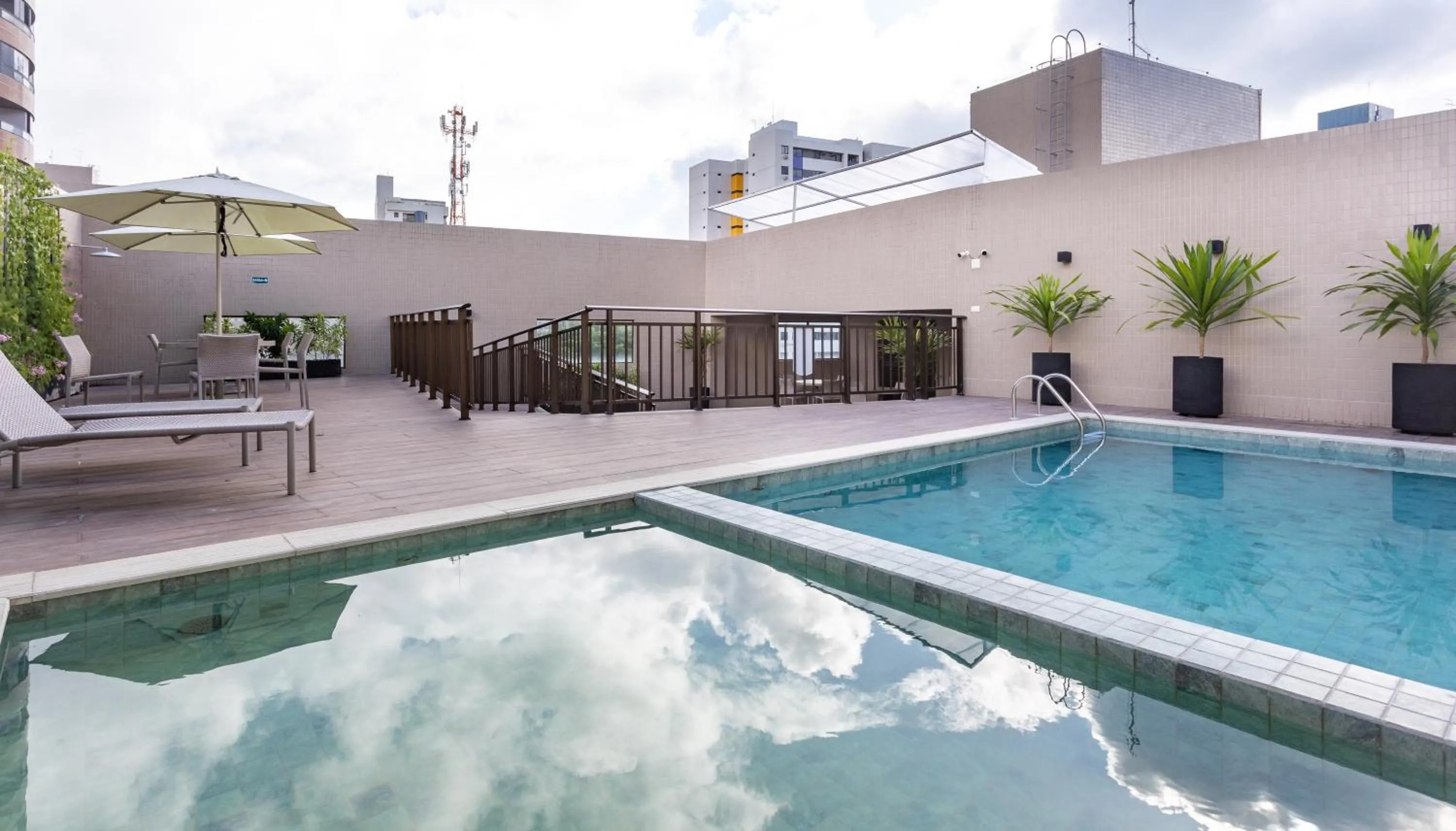Swimming pool in Hotel Annamar Premium