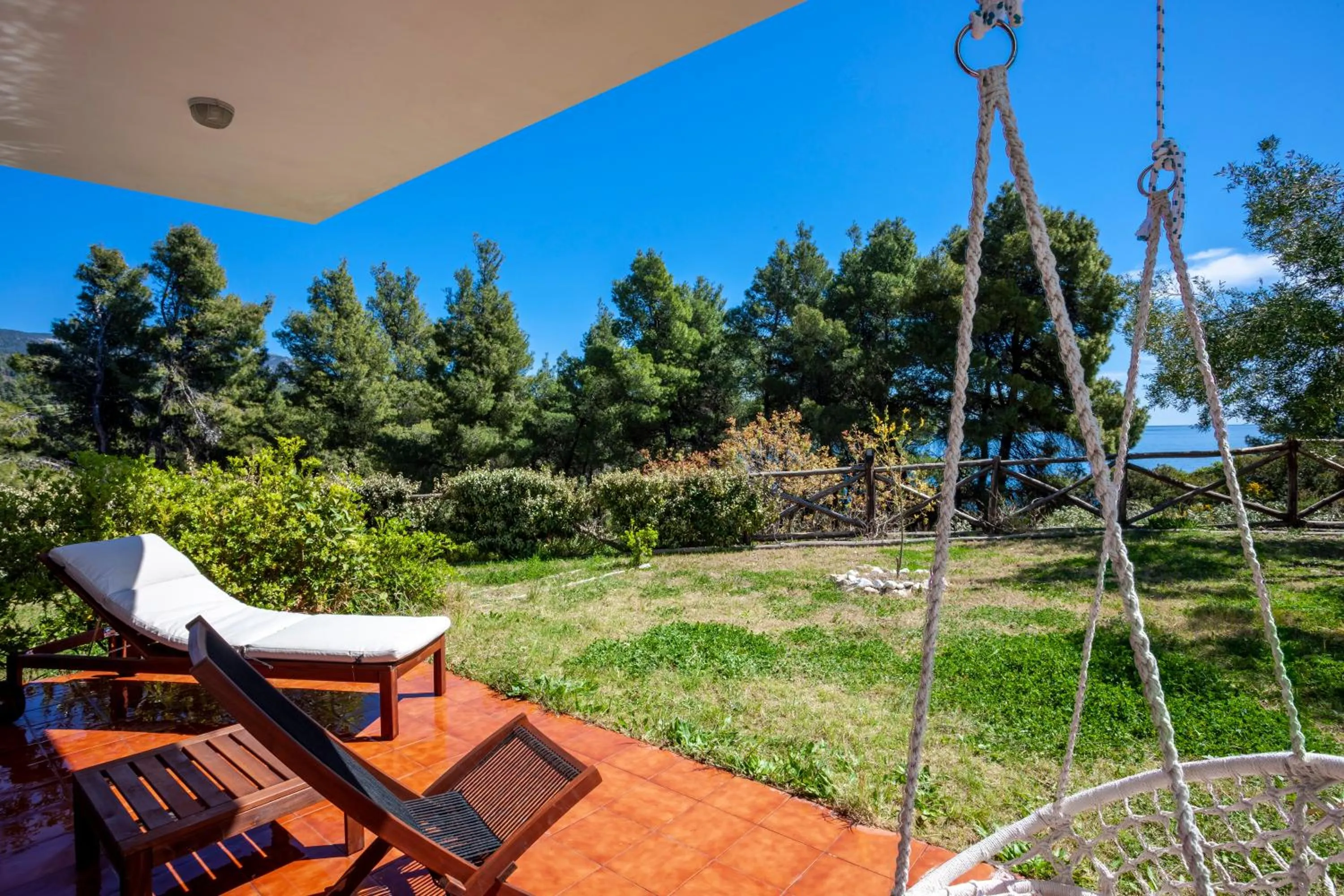 Garden in Alterra Vita Homes By the Sea