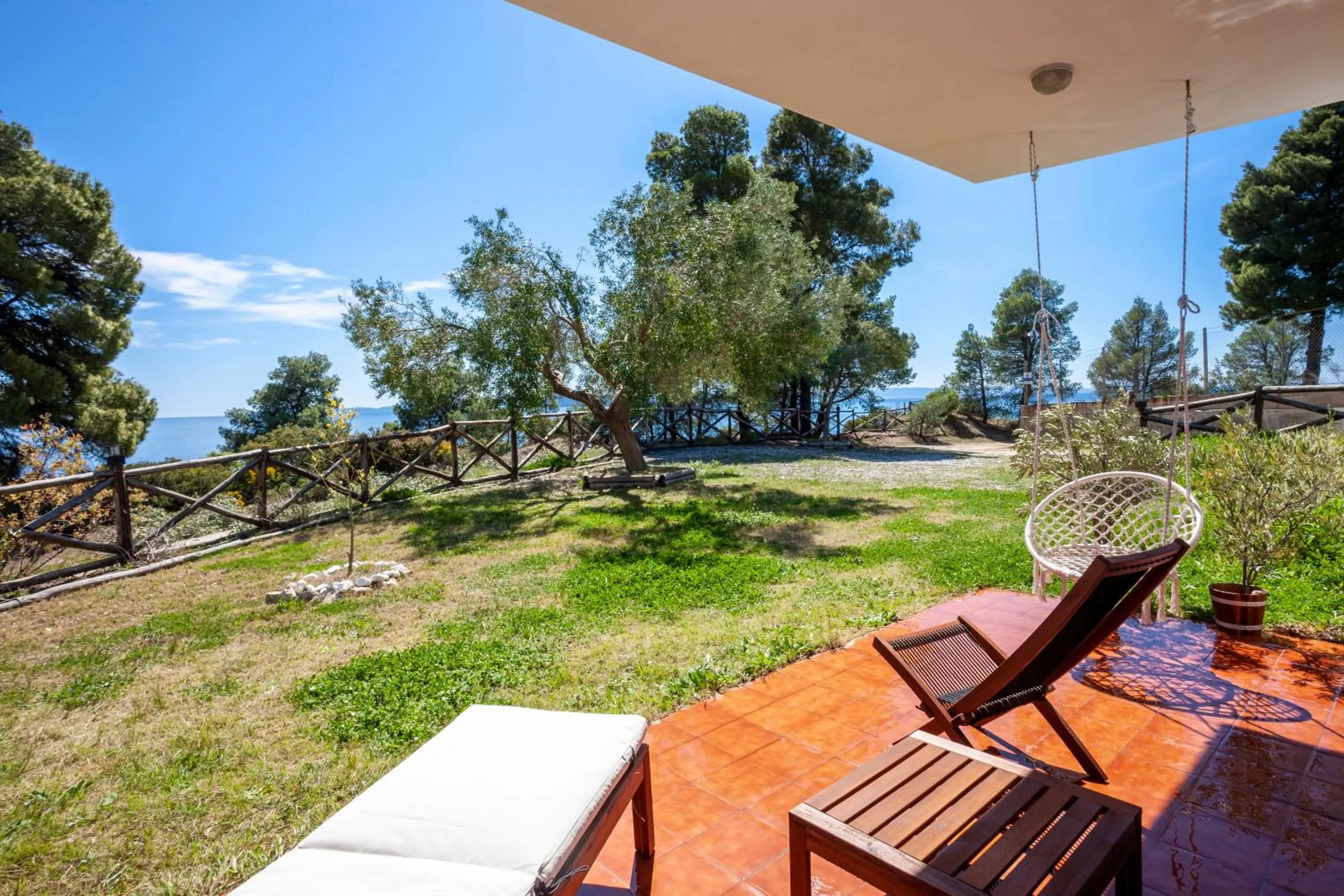 Garden in Alterra Vita Homes By the Sea