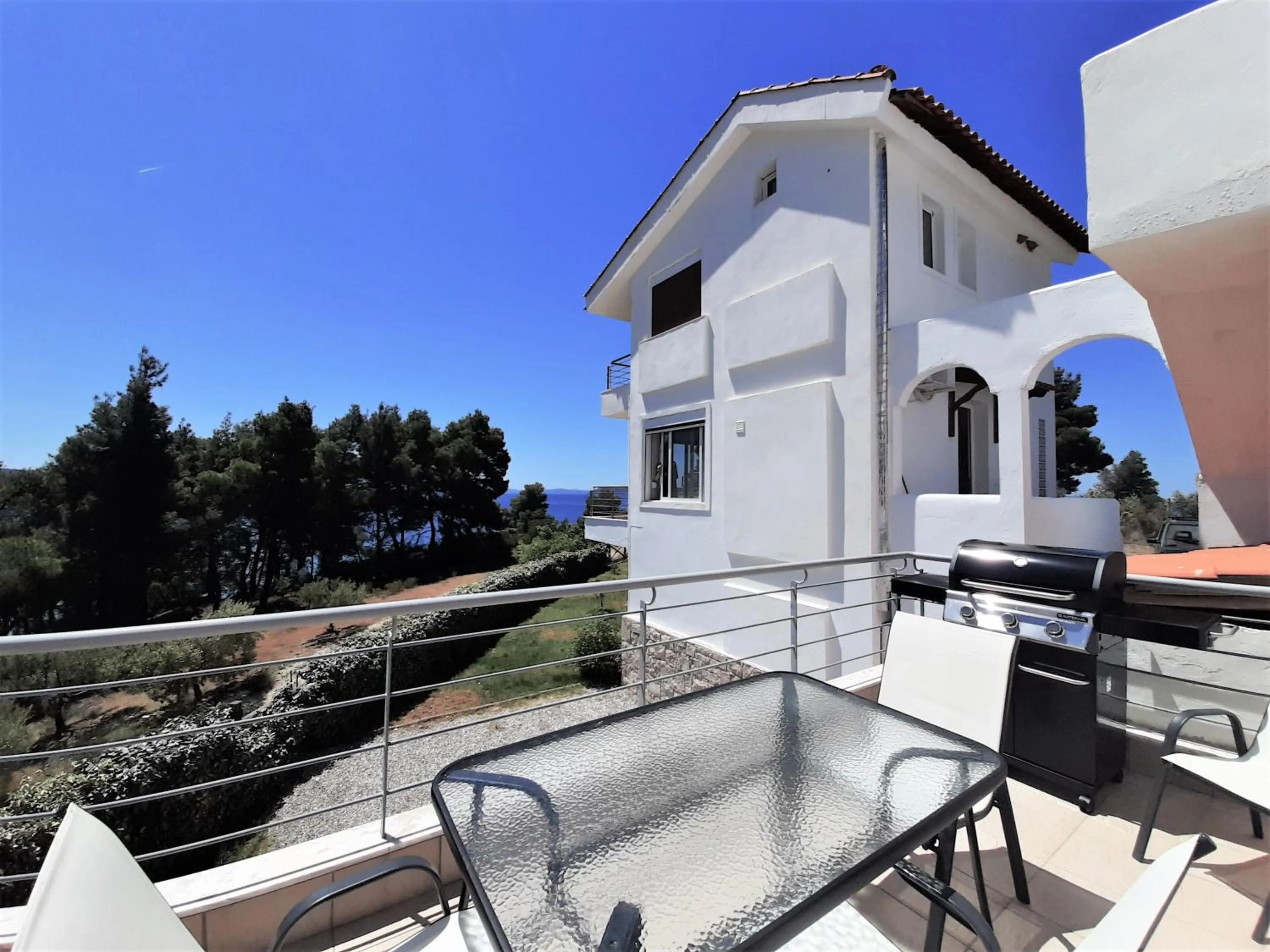 Property building in Alterra Vita Homes By the Sea