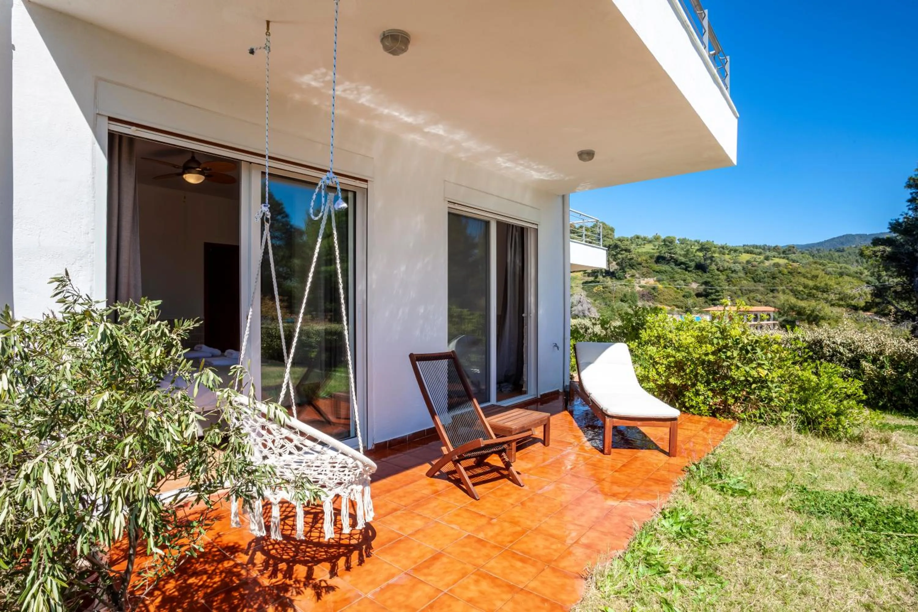 Garden in Alterra Vita Homes By the Sea